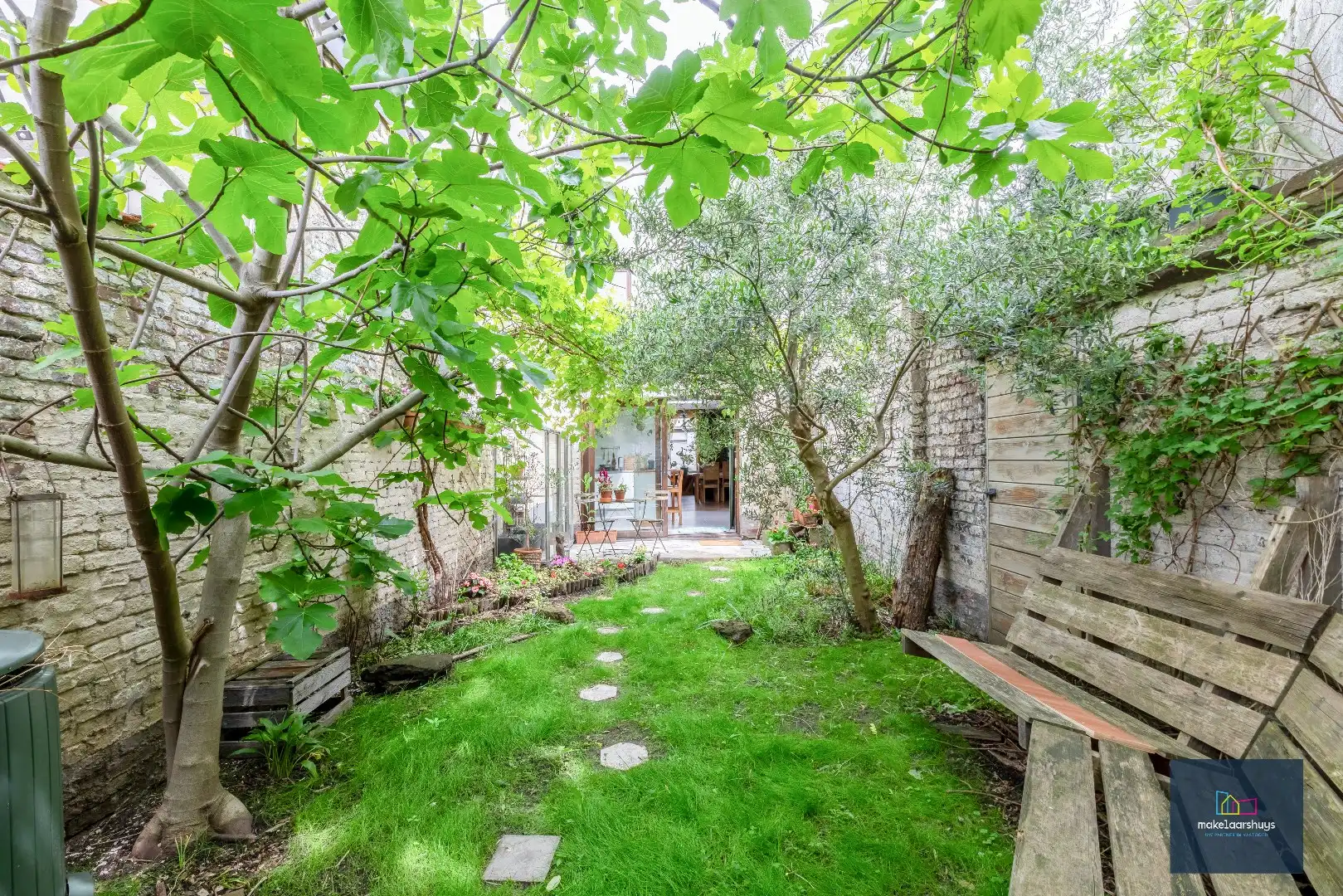 Instapklare woning met zuidgerichte tuin nabij centrum Gent  foto 16
