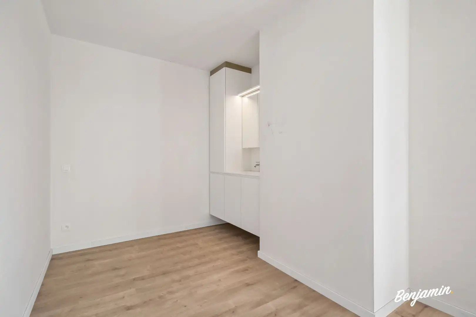Nieuwbouwappartement met 2 slaapkamers, zonnig terras en optie tot garage op de markt van Beselare foto 14