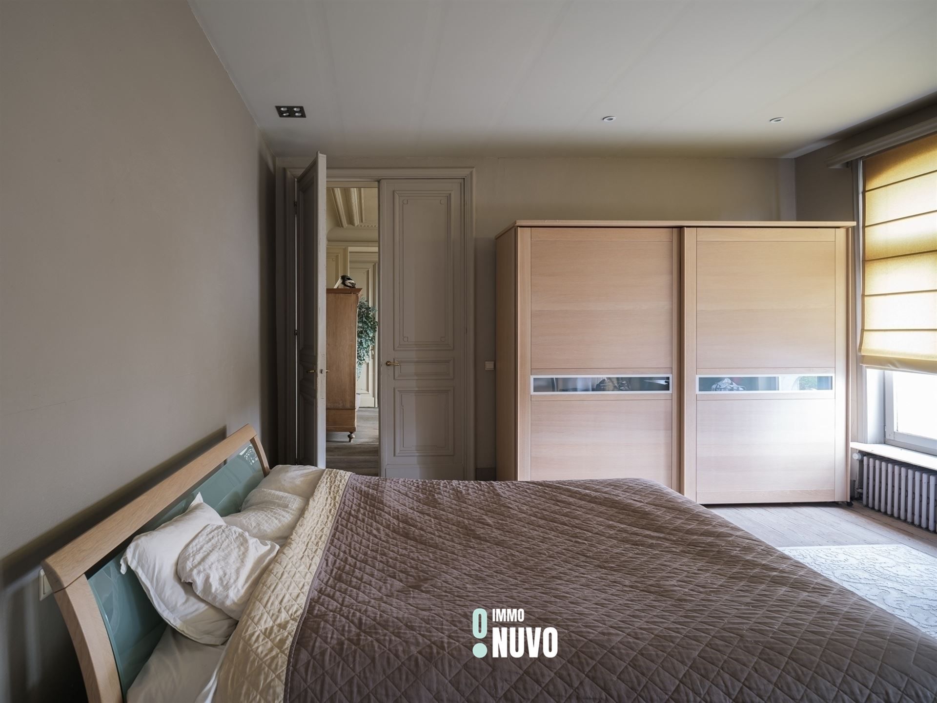 Exclusief herenhuis met handelspand op toplocatie te Aalst foto 15
