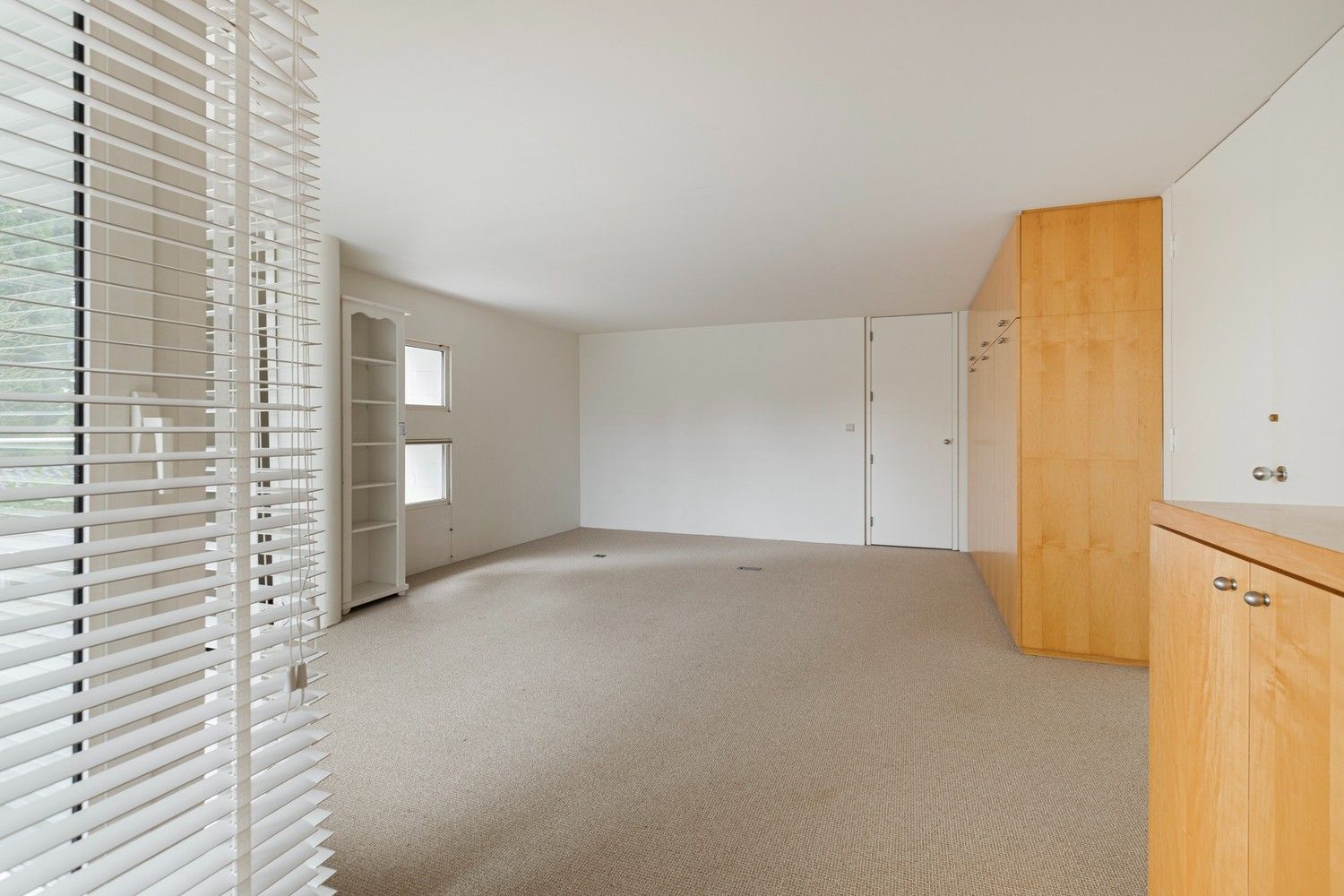 Moderne villa met ruime leefruimte, 4 slaapkamers en 2 badkamers op 13 are in gegeerde buurt Neerharen- Lanaken foto 21