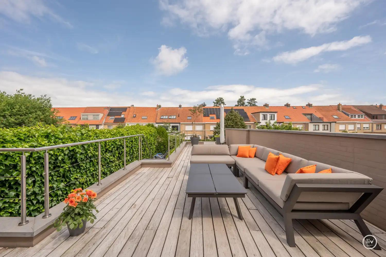 Ruime verzorgde bel-étage woning in het hartje van Oud-Knokke foto 8