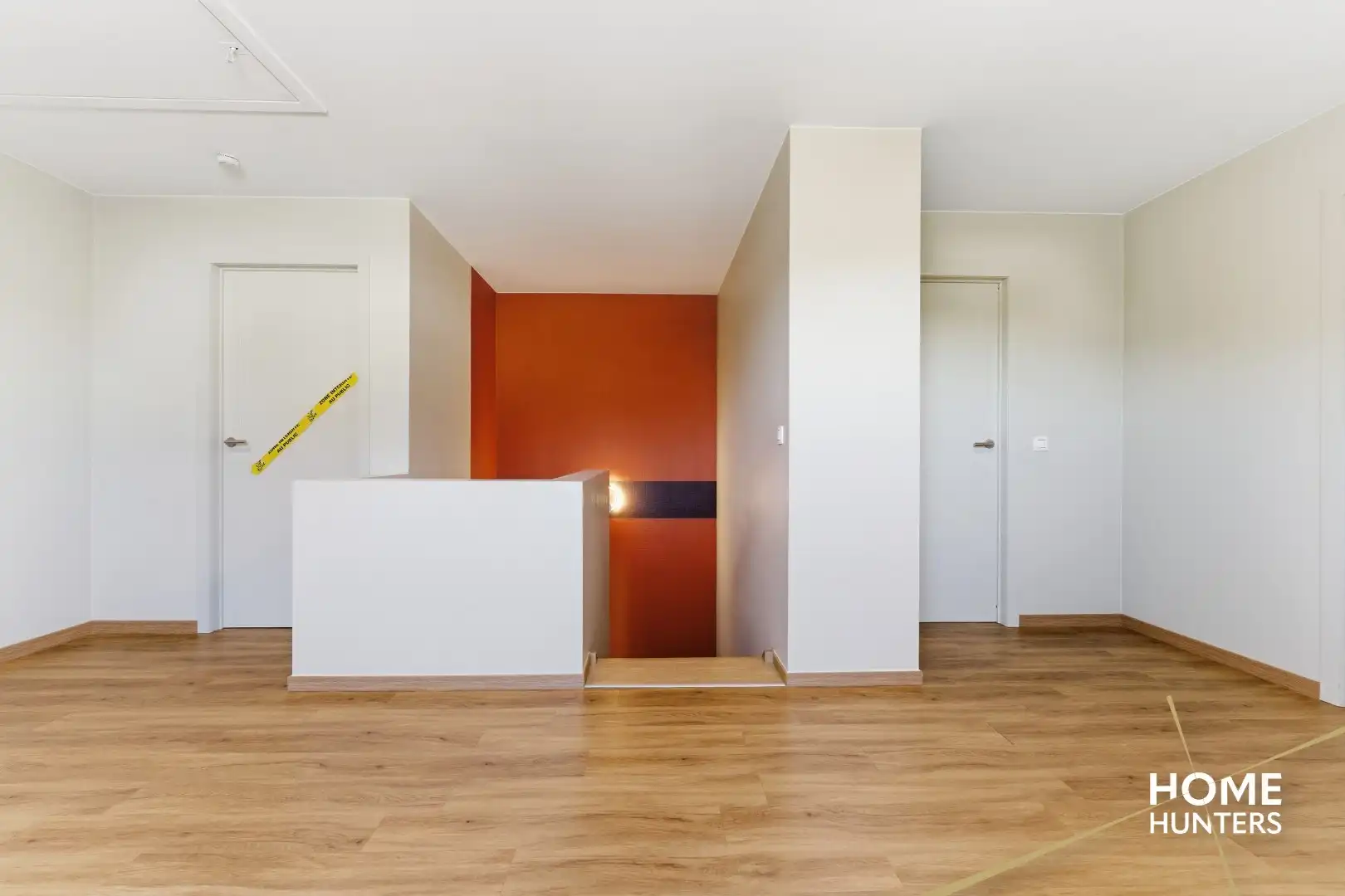 luxe villa met 4 slaapkamers, ruime tuin en een dubbele garage op een rustige locatie te Ieper foto 15