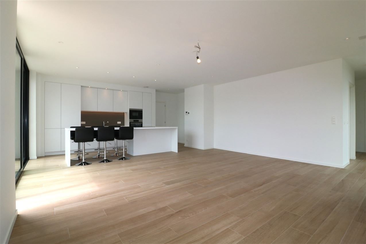 Prachtig, luxueus appartement met gunstige ligging foto 6