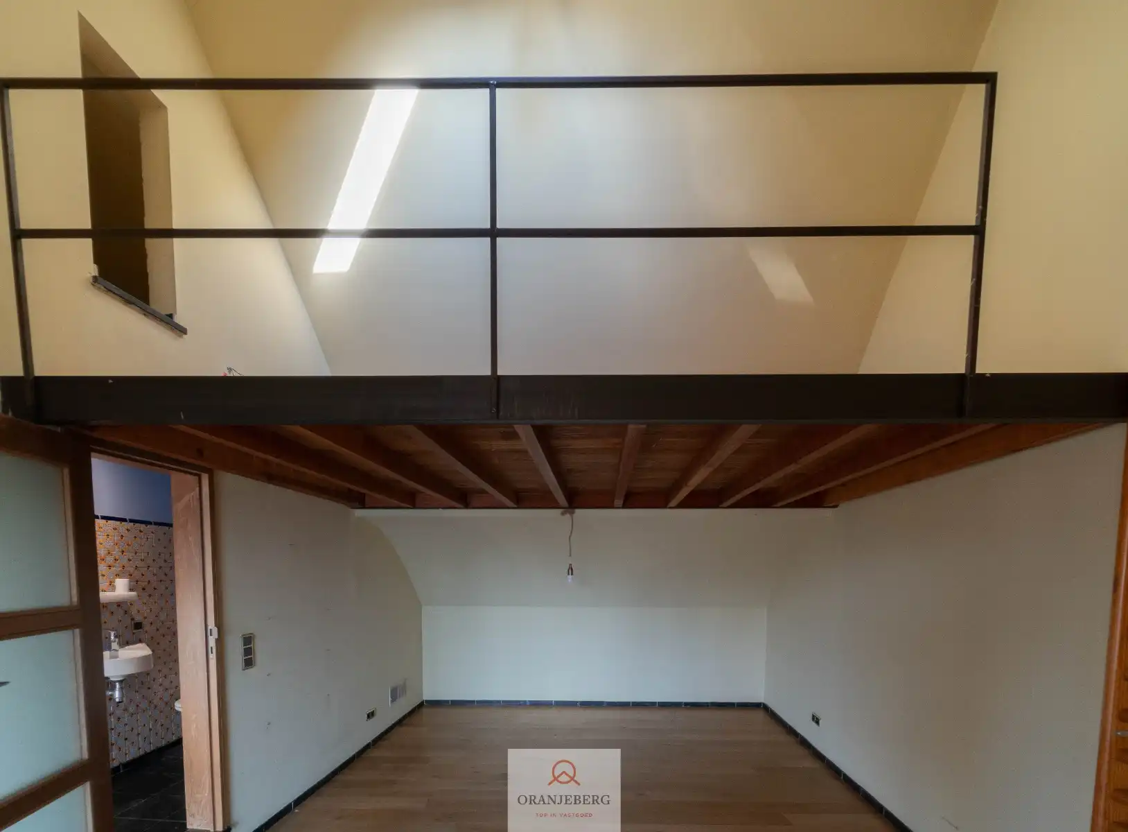 Woning te Merelbeke op uitstekende ligging! foto 24