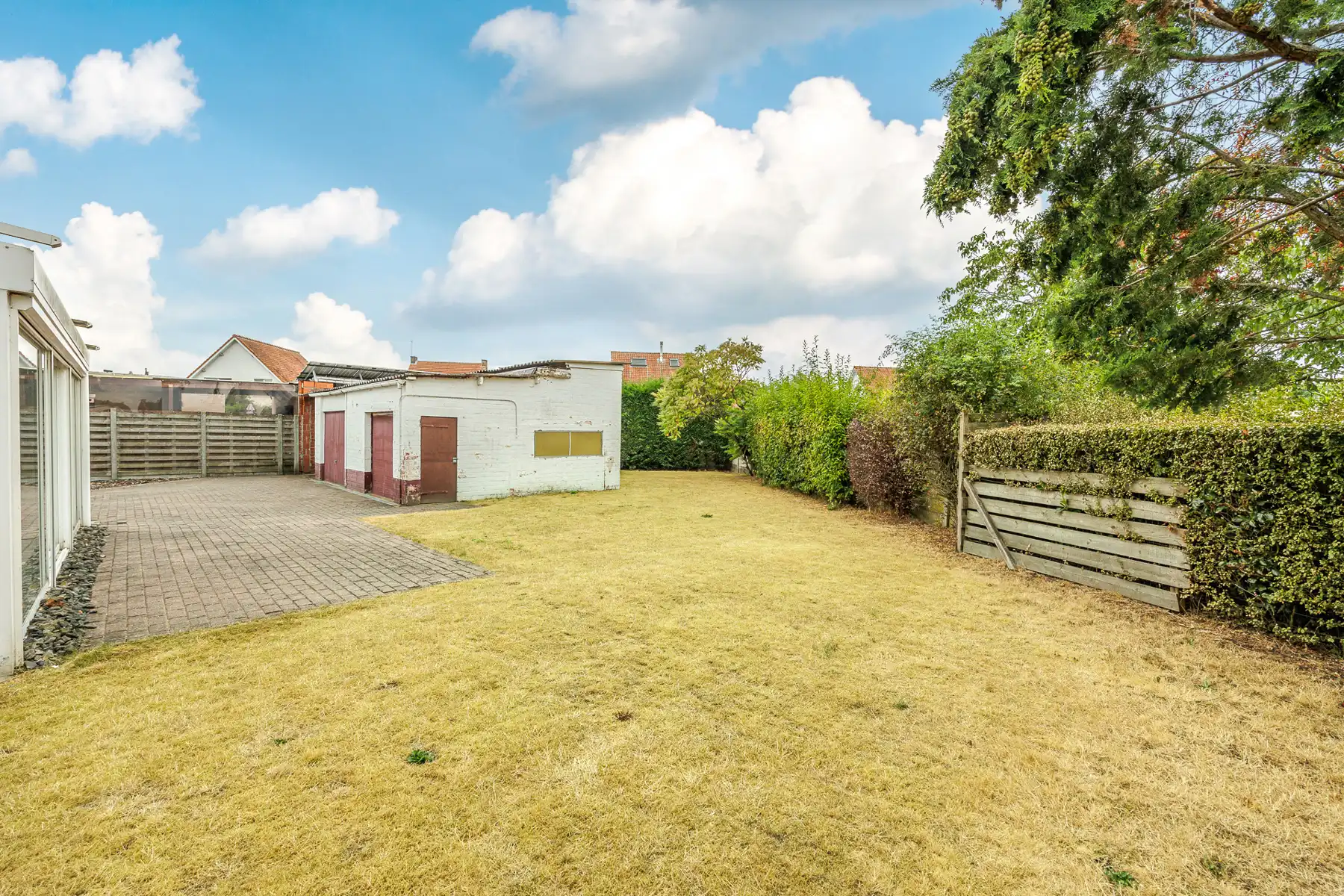 Rustig gelegen charmante woning met 3 slaapkamers op 730m² foto 22
