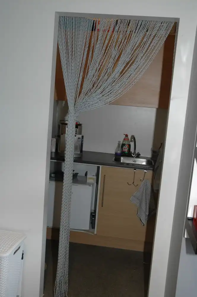 Unieke kans : Succesvol, volledig uitgerust schoonheidssalon met ondergrondse garage op goede ligging. foto 18