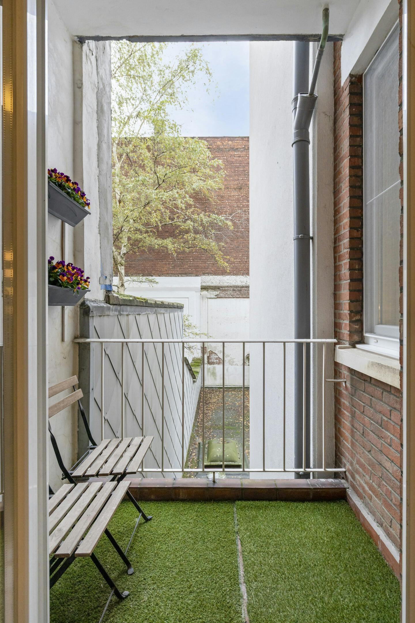 Gerenoveerd appartement te koop in Antwerpen centrum foto 4