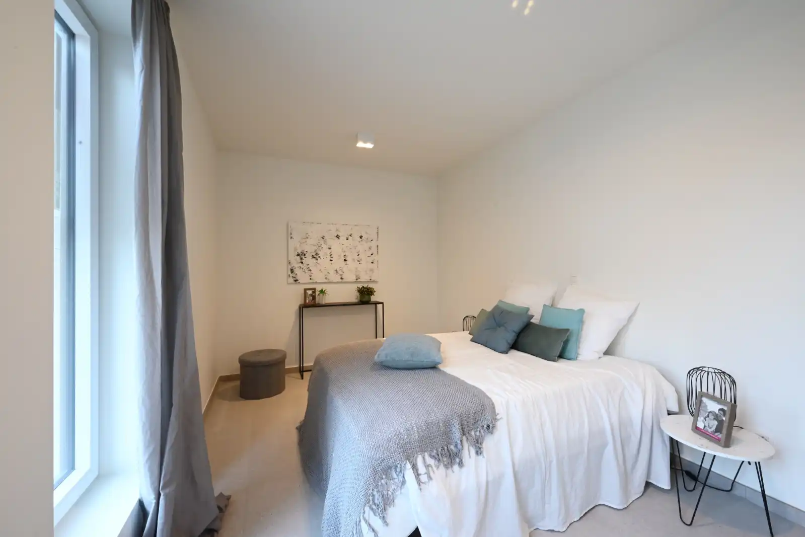 Nieuwbouwappartement met rijk beplante tuinzone en parktuin! foto 8