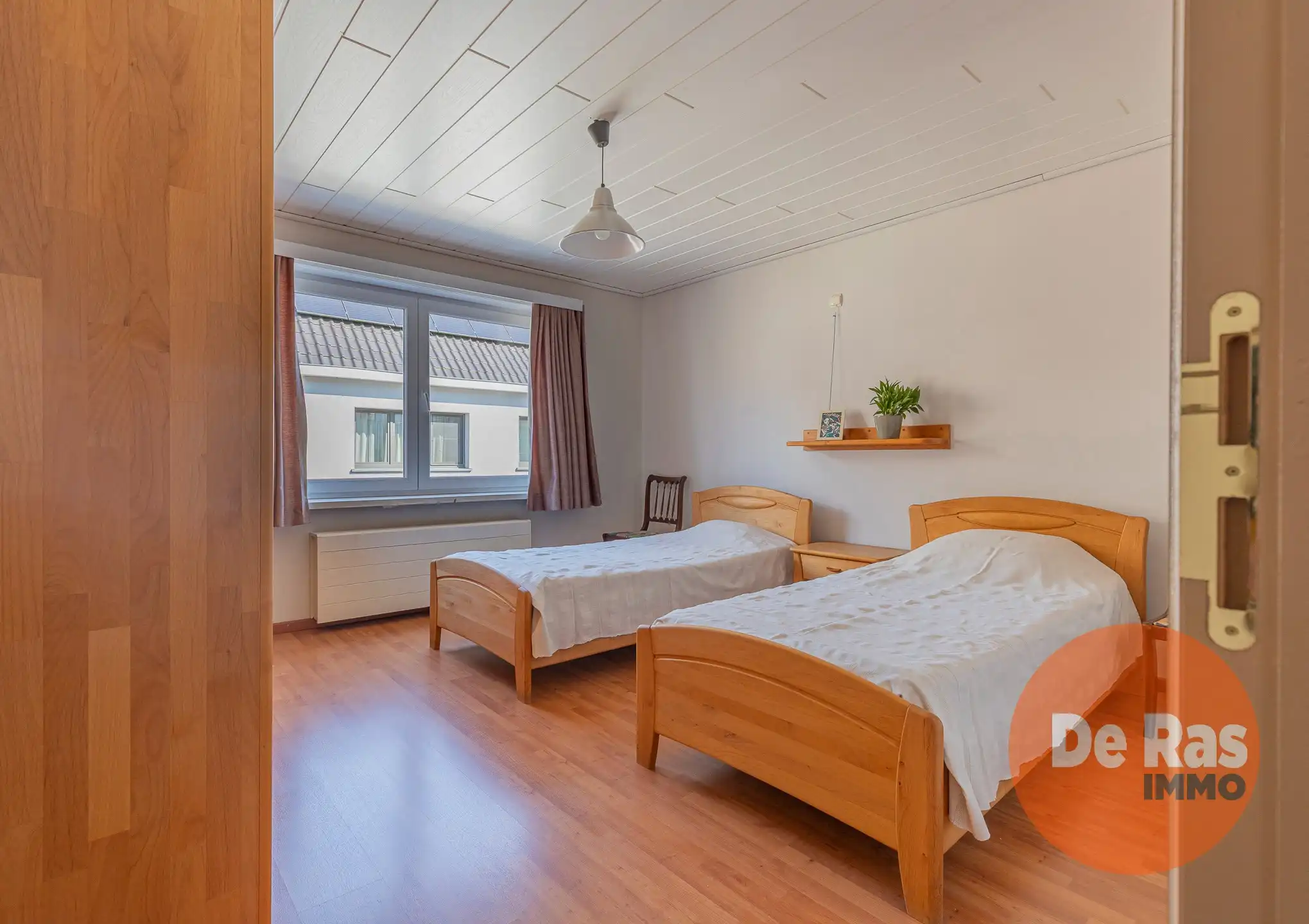 NIEUWERKERKEN - Goed onderhouden woning met tuin foto 12