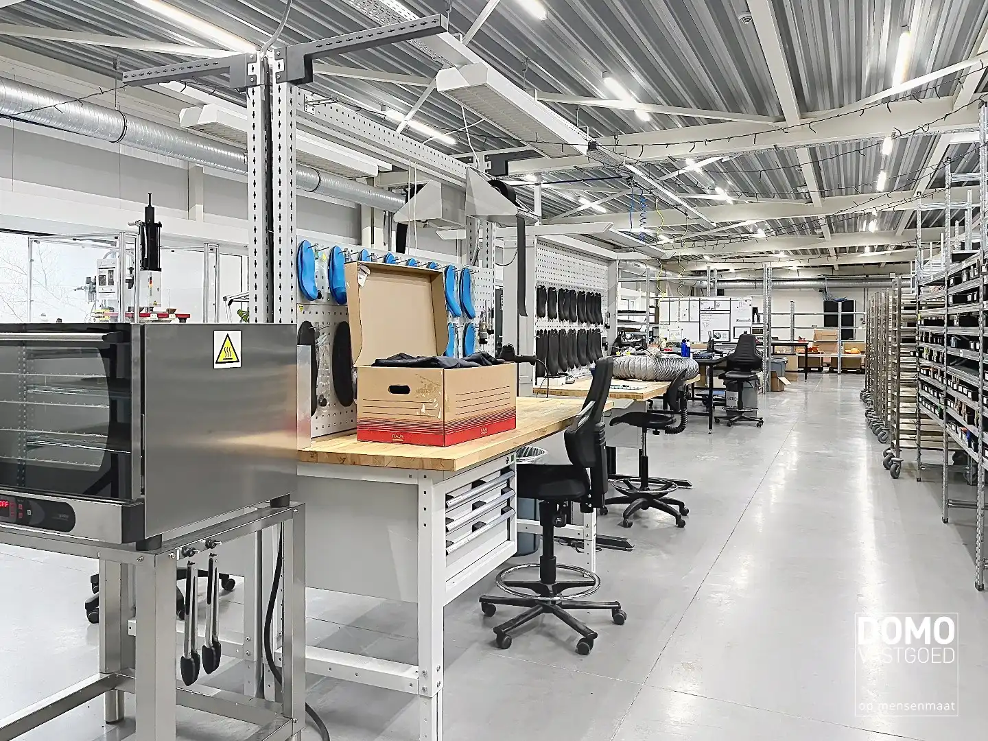 INNOVATIEVE RUIMTE MET LABO, LOGISTIEKE VOORZIENINGEN EN RESEARCH & DEVELOPMENT IN EEN ECO-BEDRIJFSGEBOUW TE PAAL foto 13