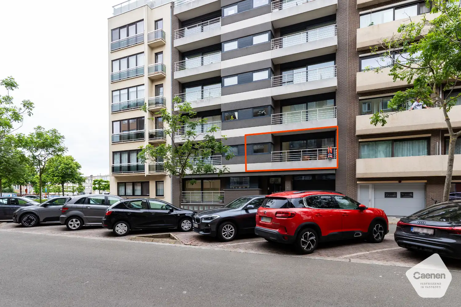 Ruim en instapklaar appartement met aangenaam terras, gelegen op een rustige locatie foto 20