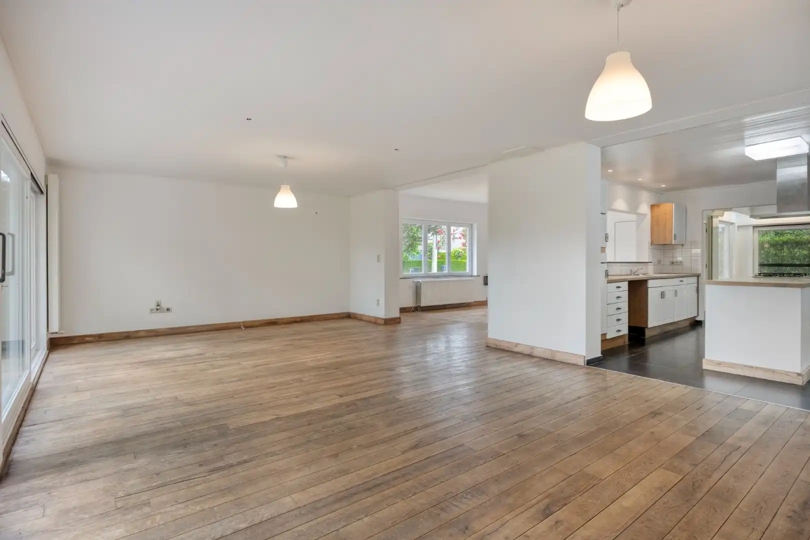 Charmante instapklare woning met 3 slaapkamers op een perceel van 842 m² in Mol !  foto 4