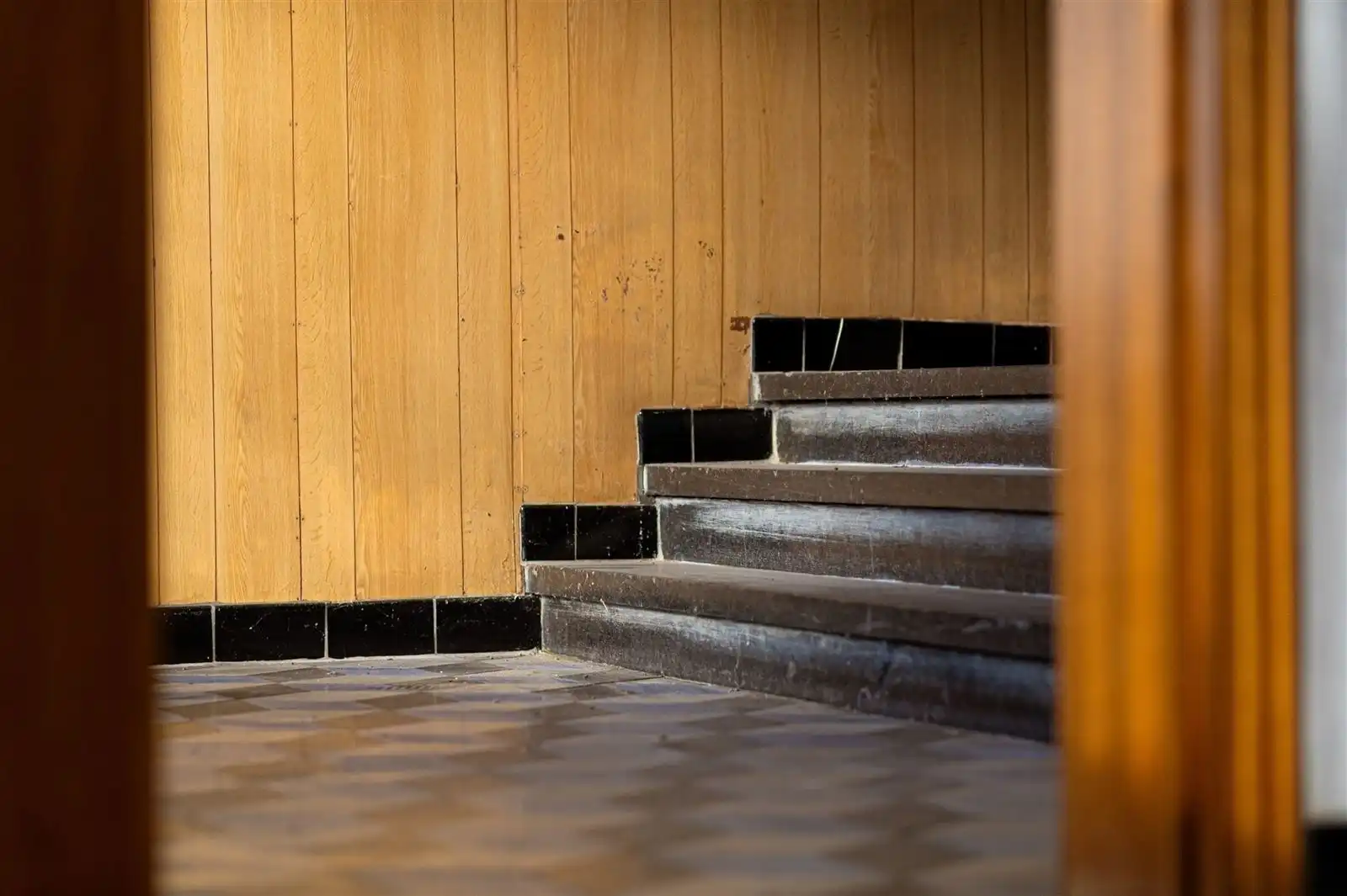 Uitzonderlijk renovatieproject met authentieke kapel! foto 14