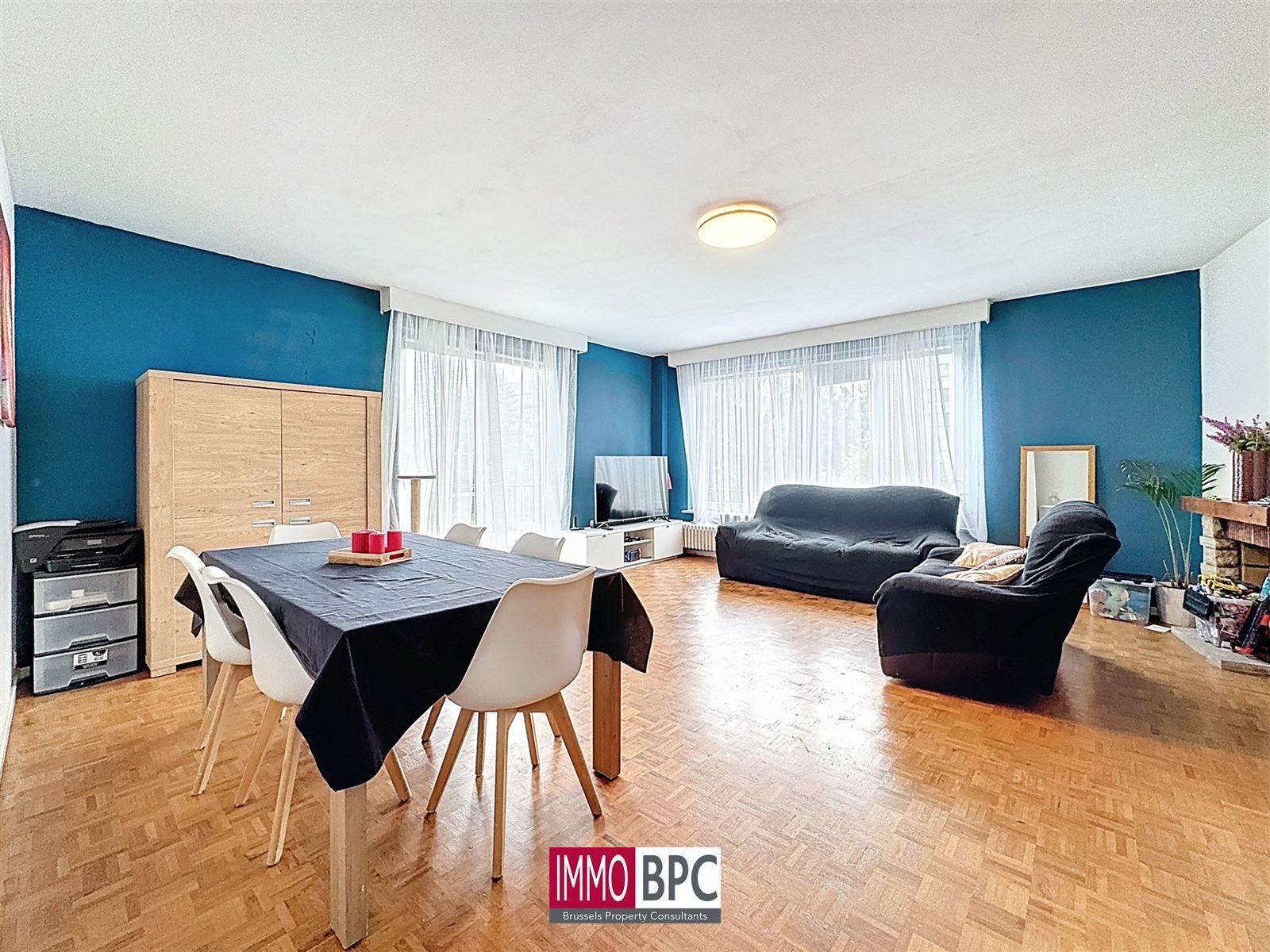 Ontdek dit drie slaapkamer appartement op een toplocatie  in  Ganshoren foto {{pictureIndex}}
