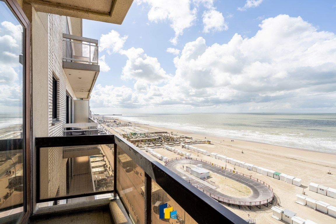 Volledig vernieuwd app met zeezicht – klasse, rust en comfort aan de kust foto 5