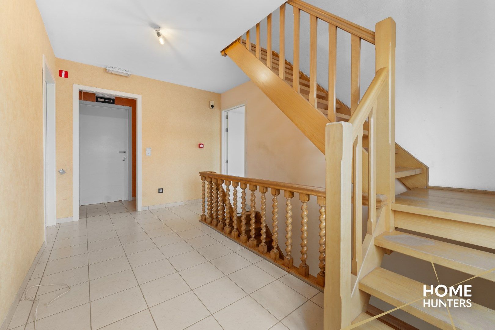 Charmante villa met 7 slaapkamers op een ruim perceel te Ieper foto 14