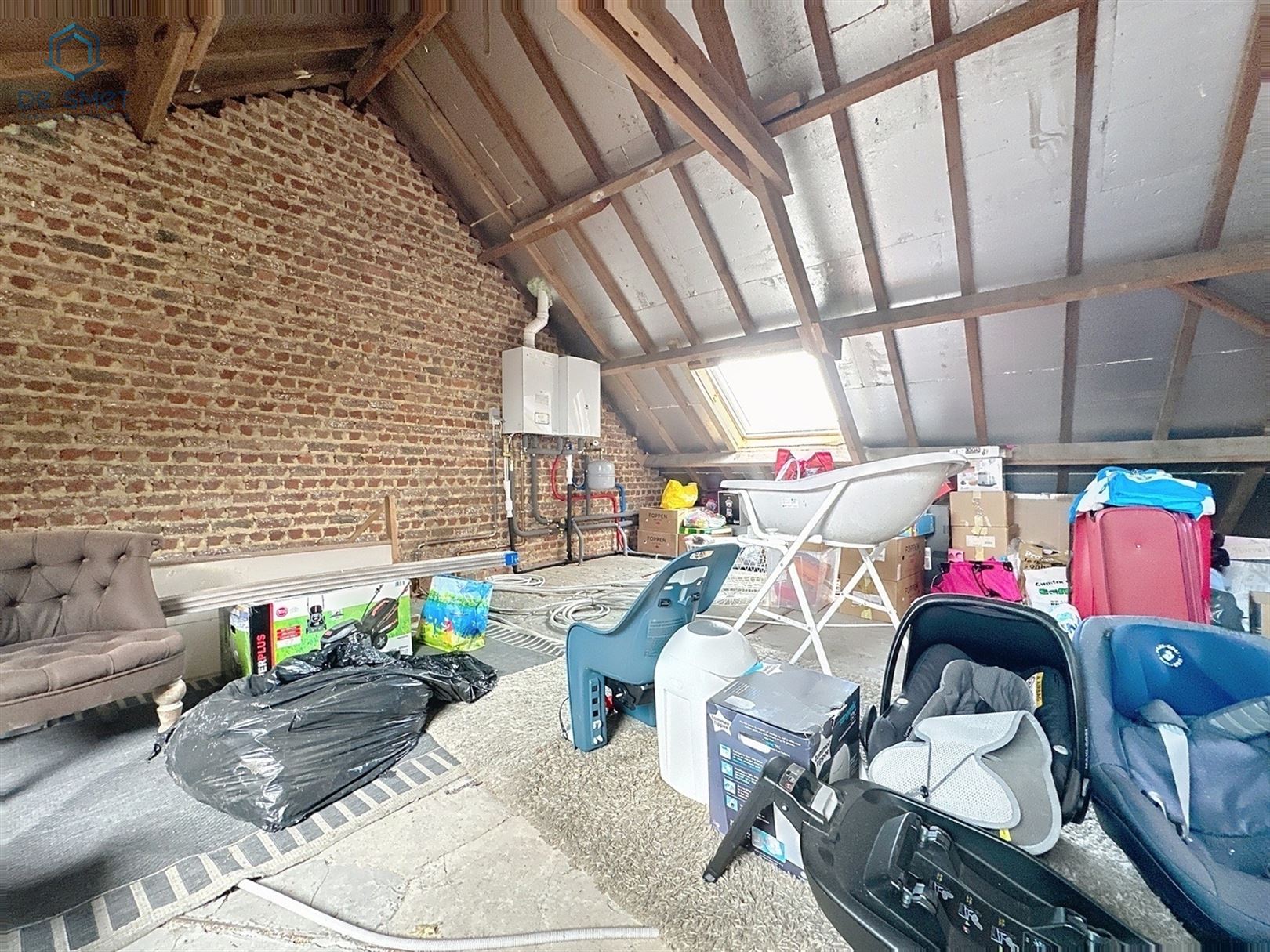 Instapklare halfopen woning met zonnige tuin en tal van troeven! foto 35
