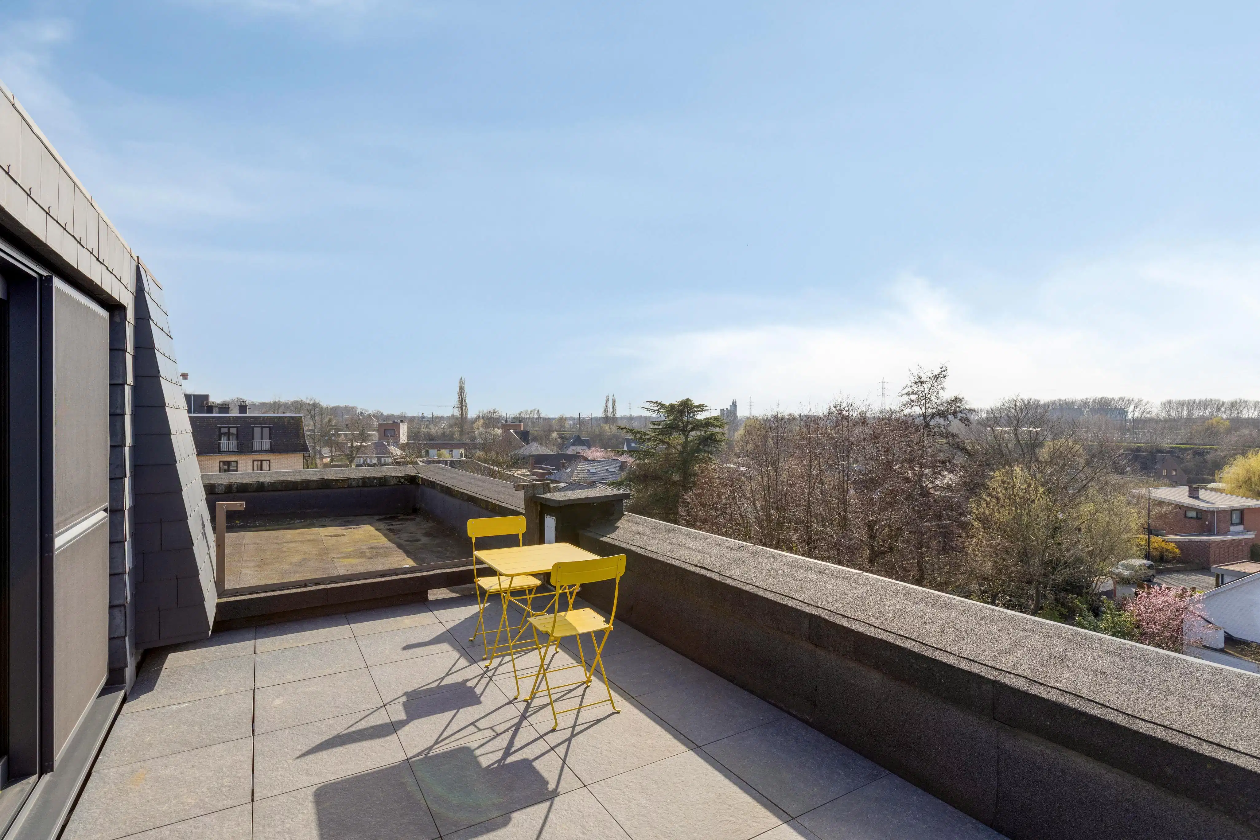 Instapklaar dakappartement met zonneterras in Merelbeke foto 8