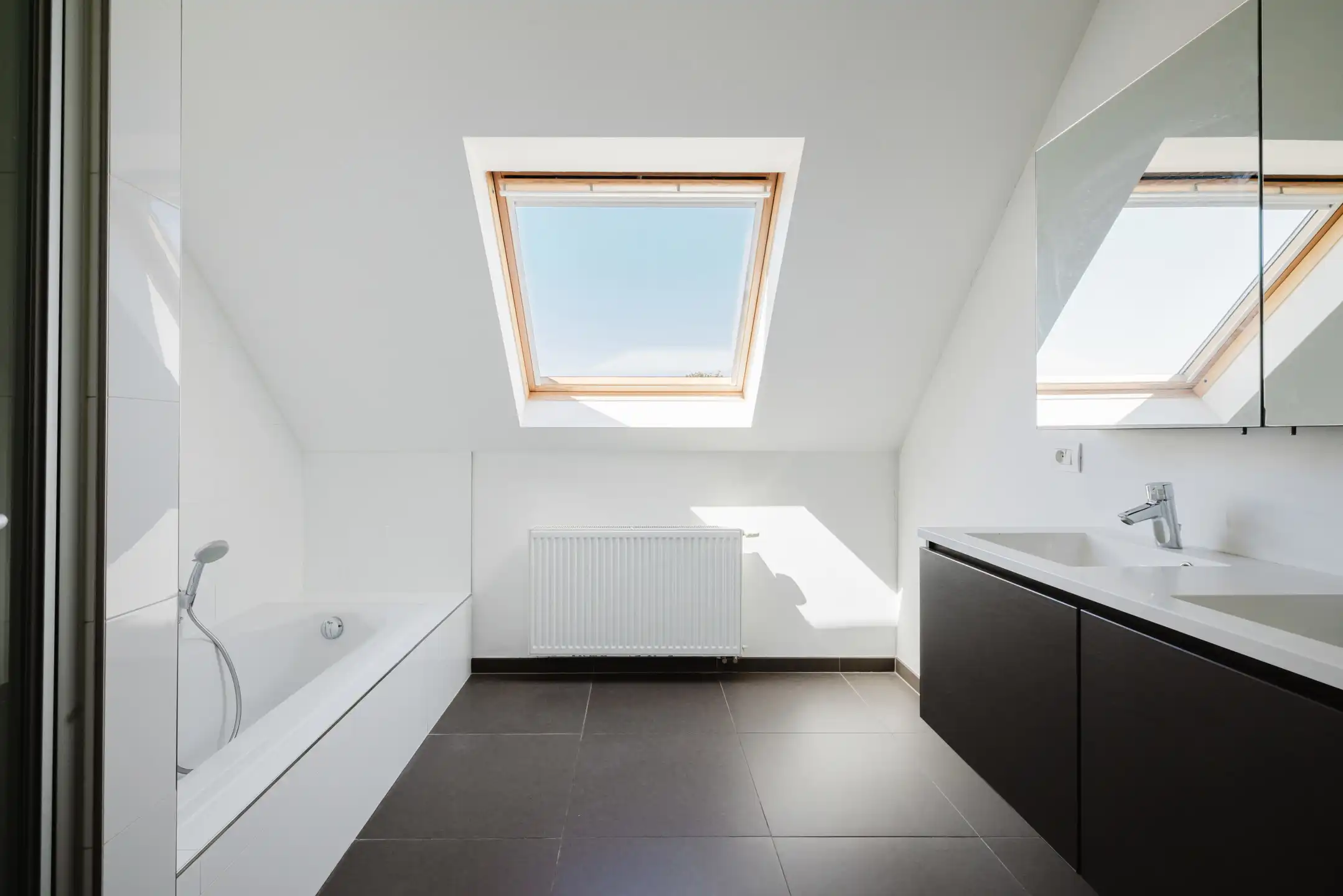 Instapklare woning met lichtrijke tuin foto 17