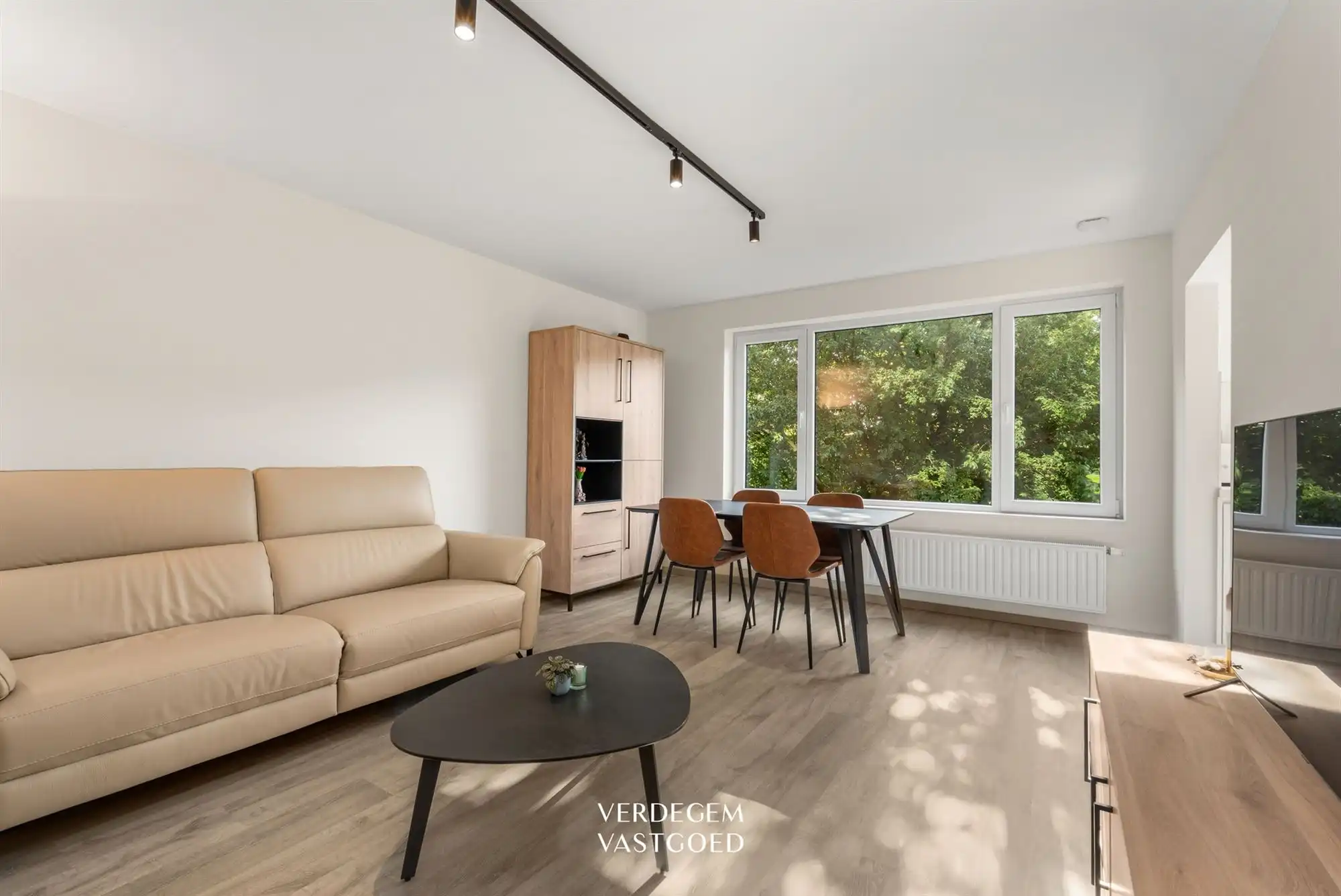 Instapklaar appartement EPC B met 2 slaapkamers en terras foto 3