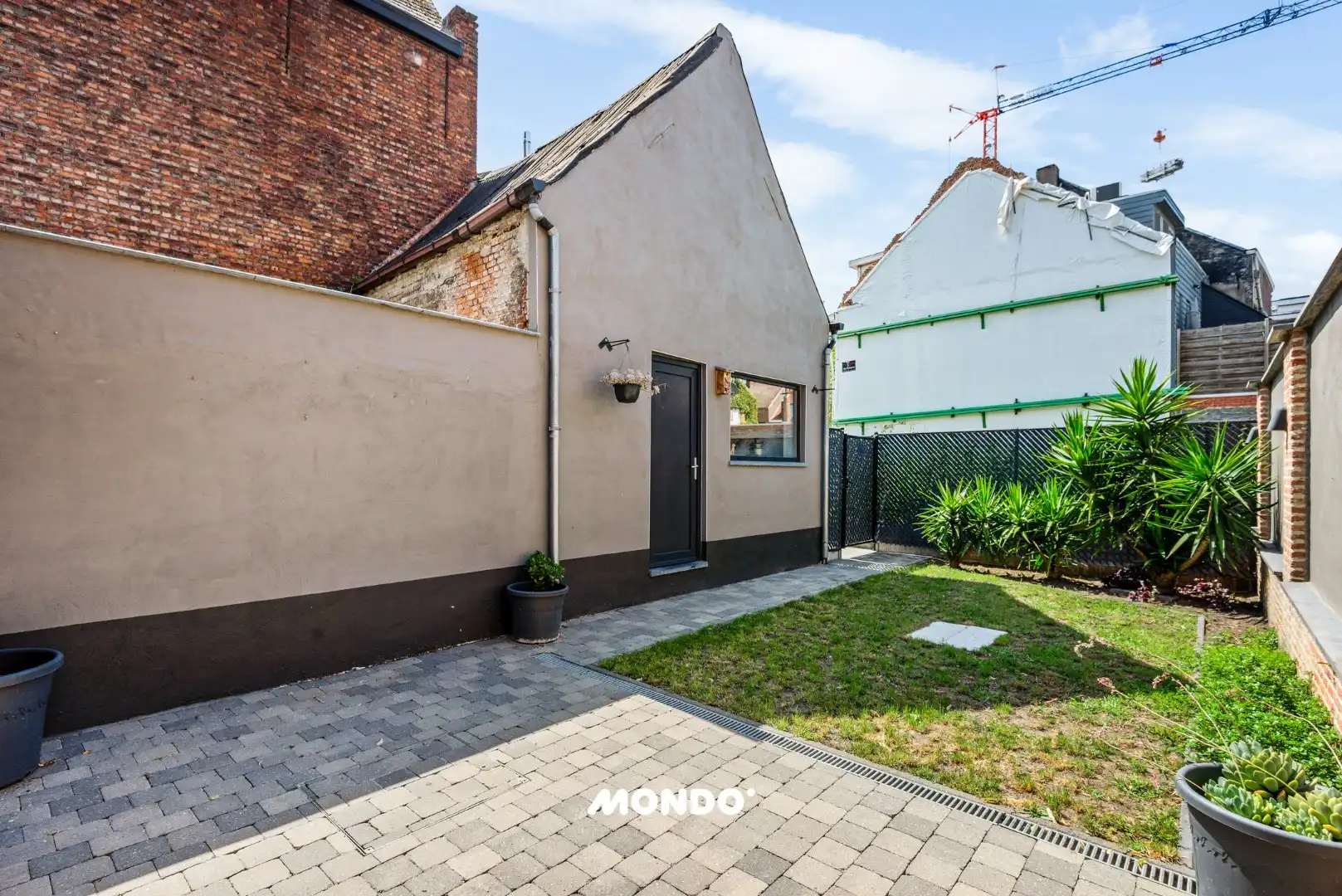 Ruime woning met praktijk of handelsmogelijkheden in het centrum van Willebroek foto 4