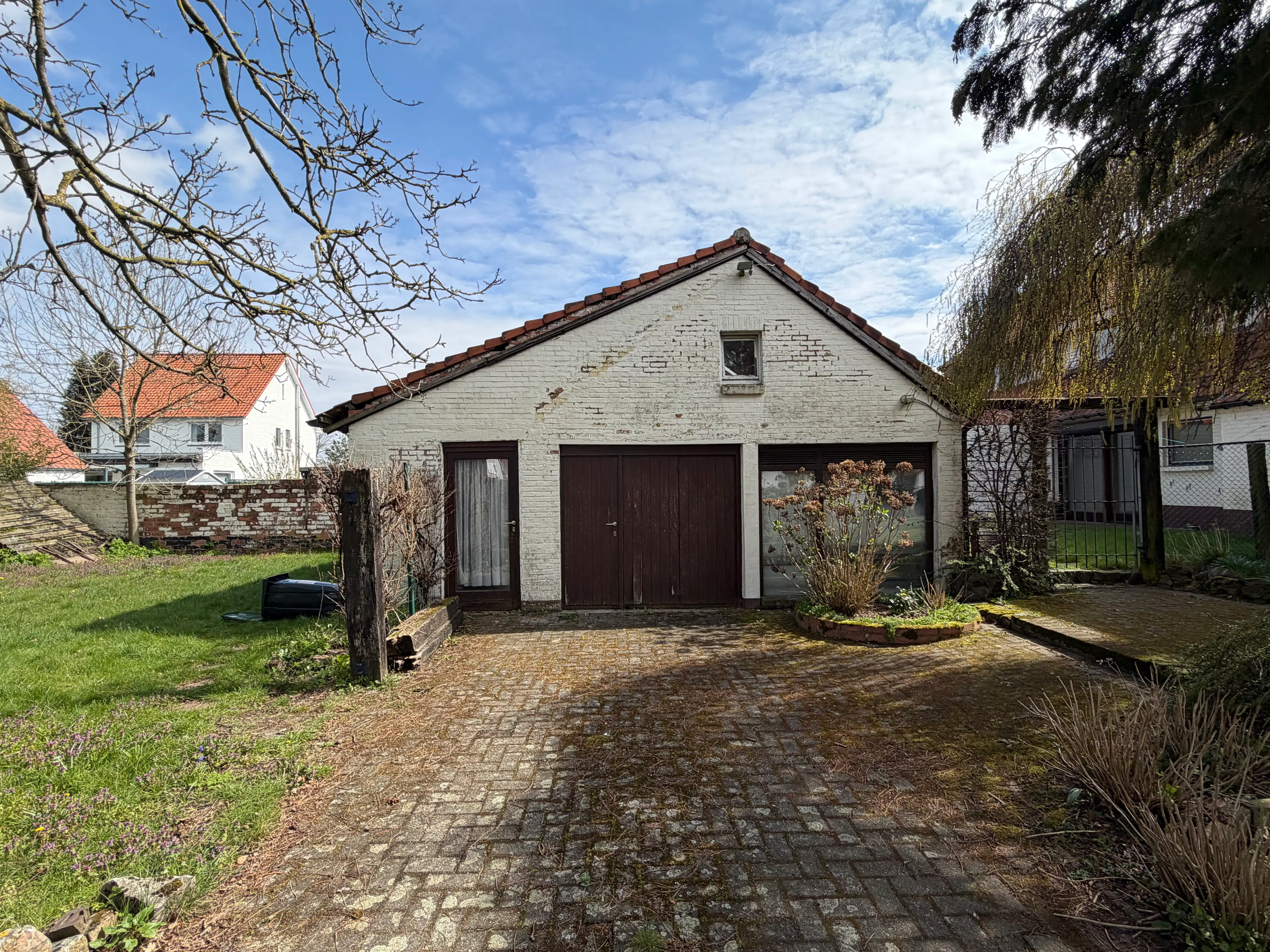 Genk, Craenevenne 16: Ruime, te renoveren woning met 5 slaapkamers op een perceel van 15 are in Boxbergheide foto 6