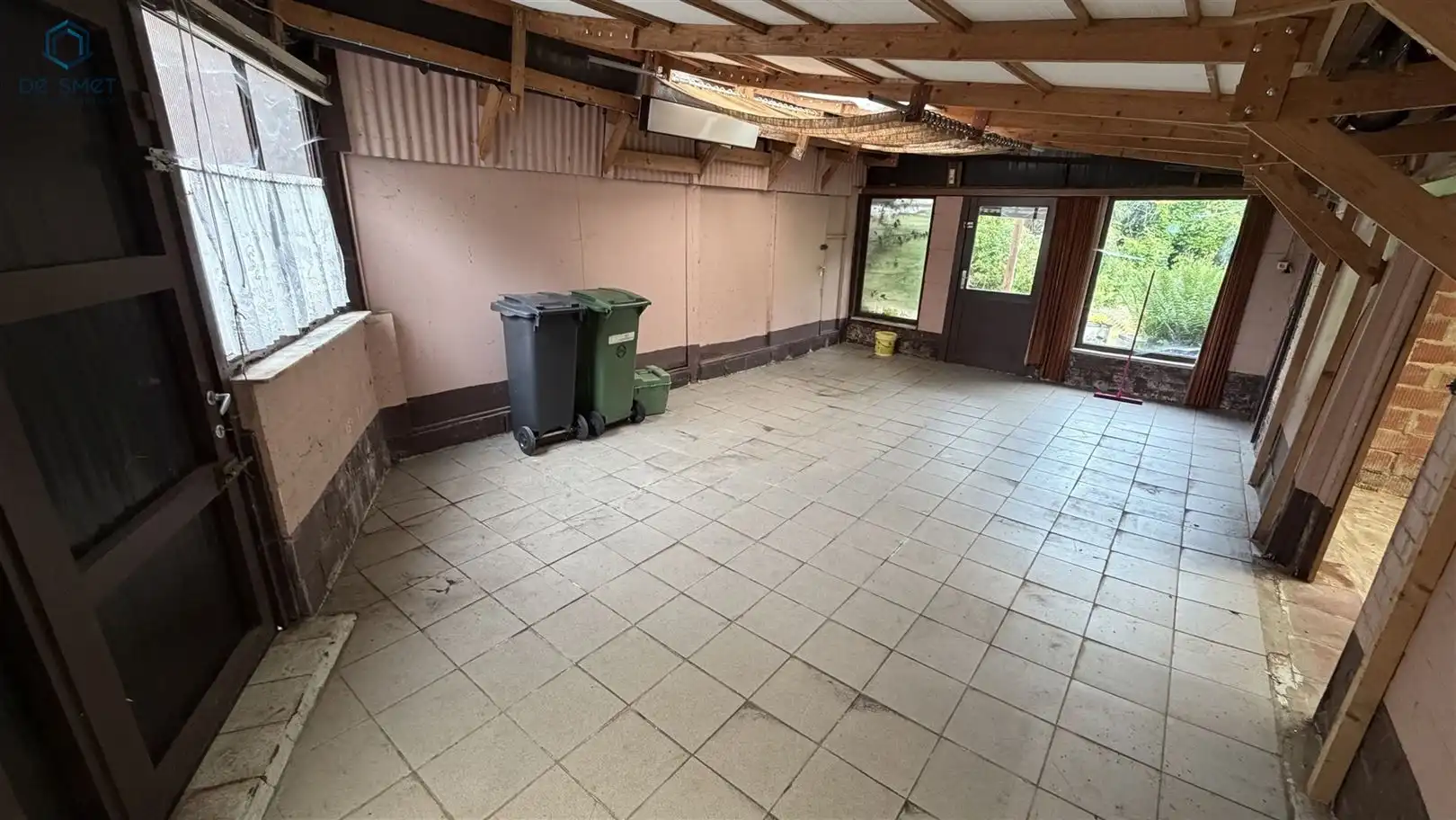 Te renoveren woning met 5 slaapkamers, garage en ruime tuin in het landelijke Viane foto 14
