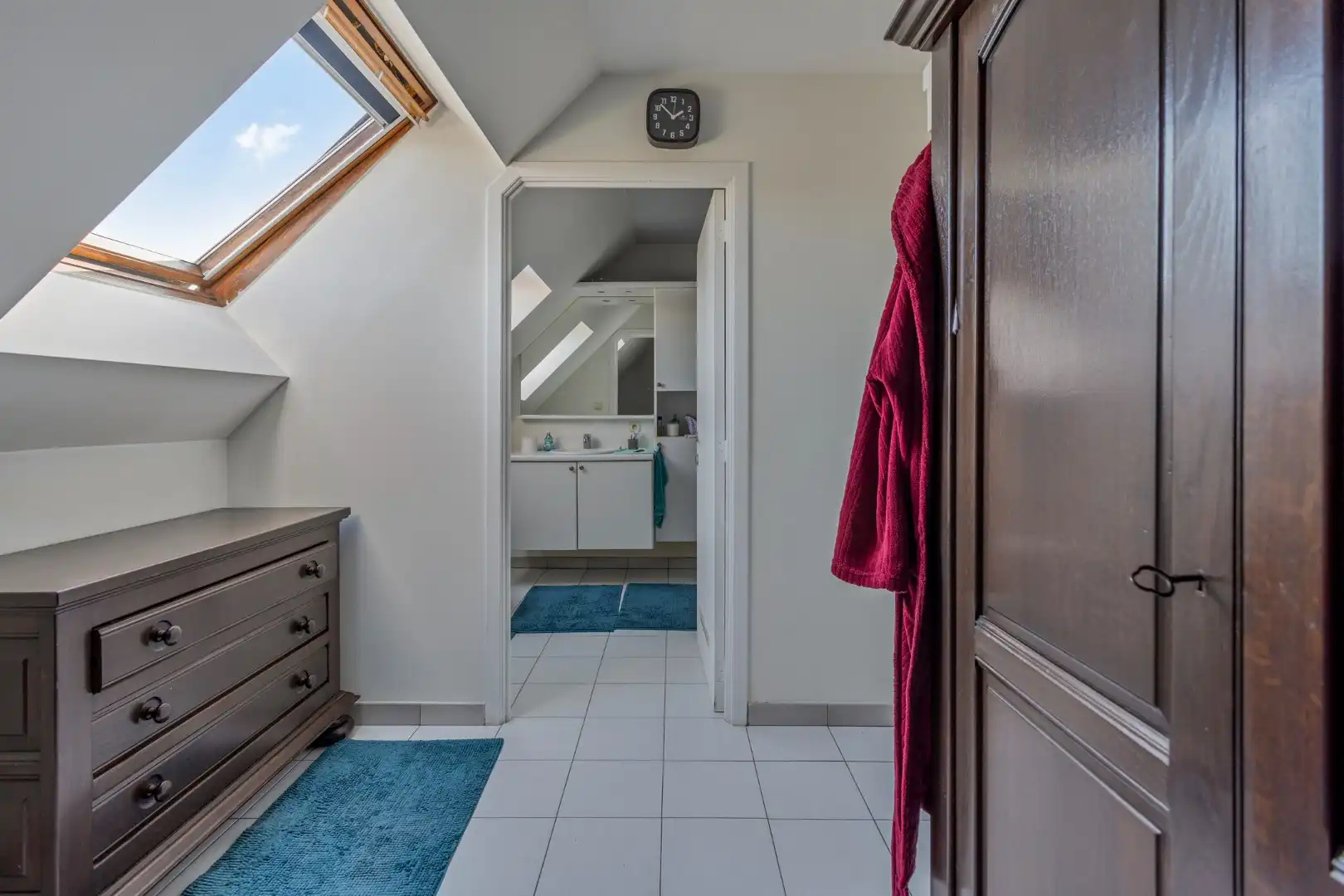 Interessante opbrengsteigendom op een goede locatie in het centrum. foto 44