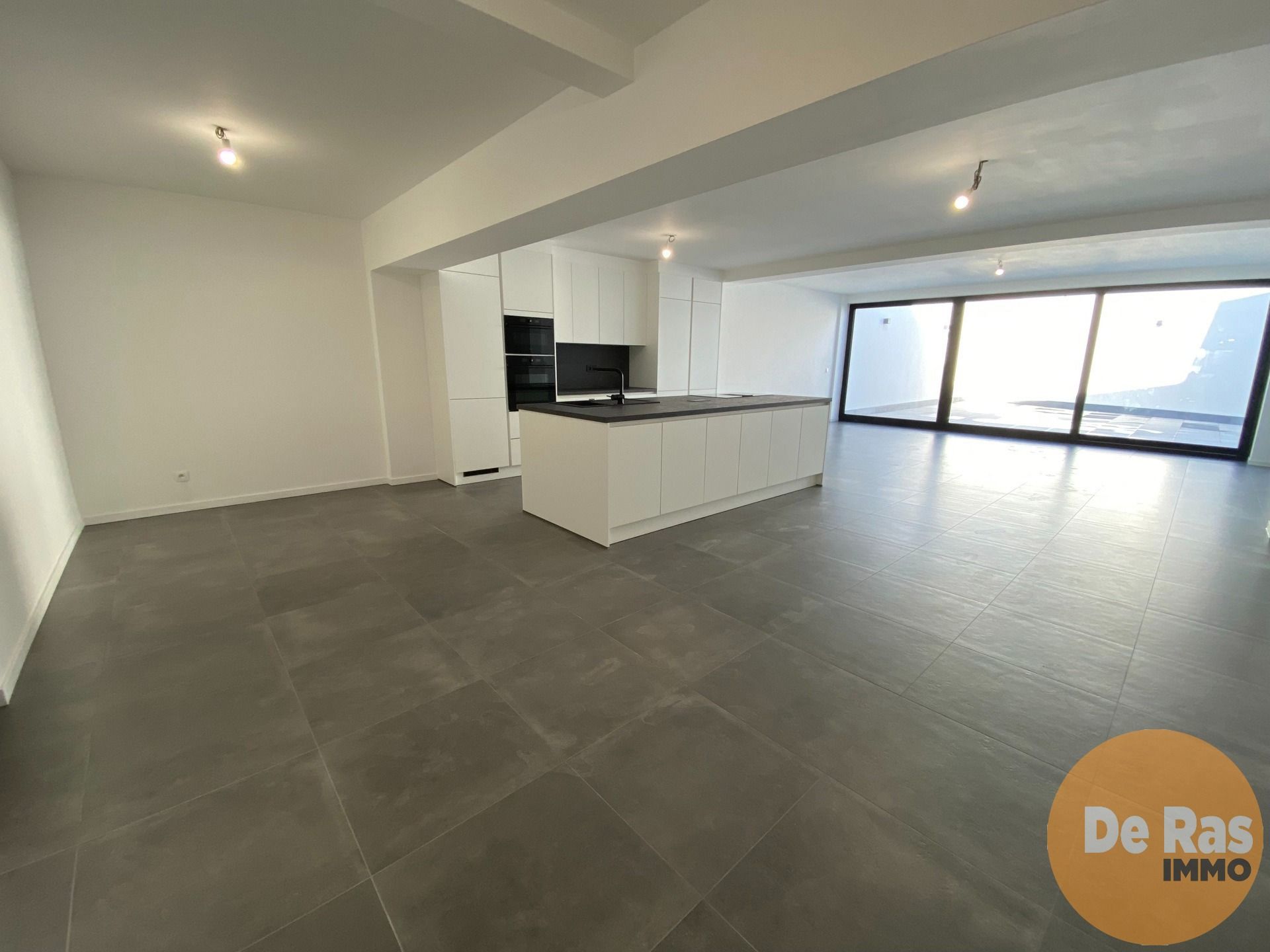 AALST VOLLEDIG VERNIEUWD APP  170 m² - 3 SLPKS - 2 BADKMS foto 7