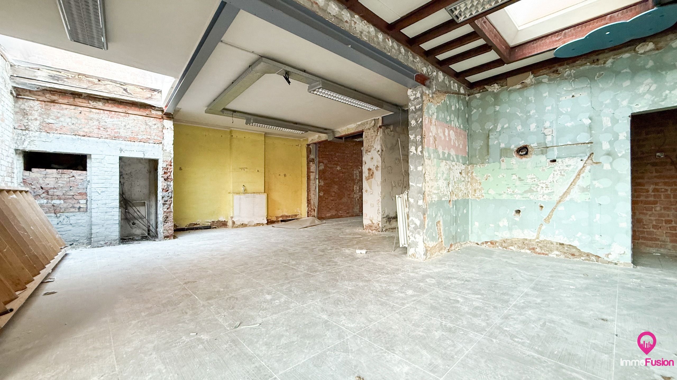 Ruim handelspand op toplocatie met woonmogelijkheid in Diest foto 18