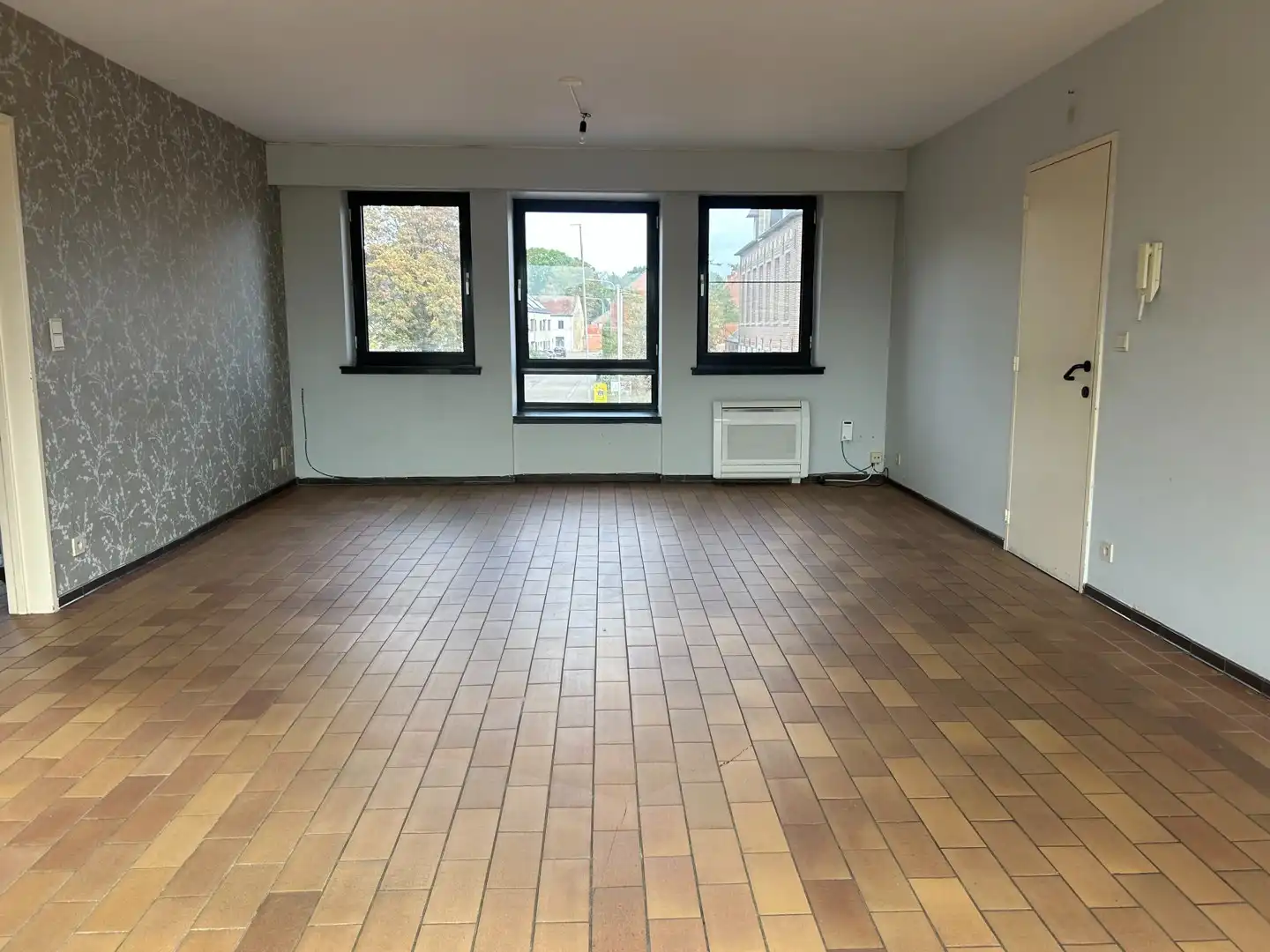 Appartement met 2 slpkmrs met terras en tuin in centrum Oevel te huur! foto 4