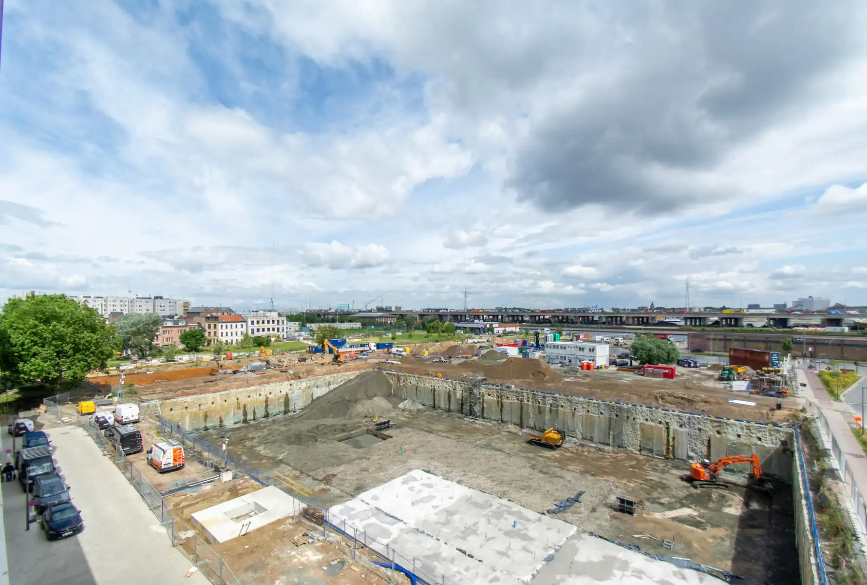 Prachtig Modern nieuwbouwappartement met 1slpk. en balcon foto 7