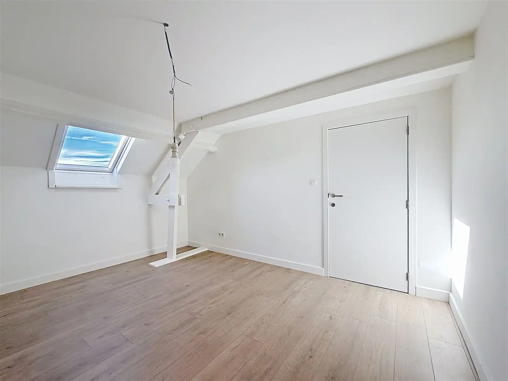 Gerenoveerde stadswoning, 4 slpks, tuin, terras, 2a 43ca foto 29