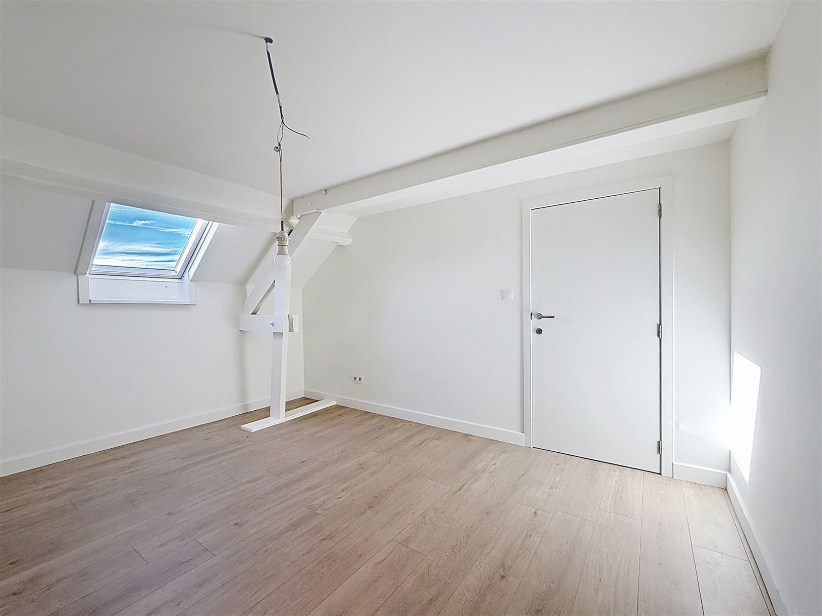 Gerenoveerde stadswoning, 4 slpks, tuin, terras, 2a 43ca foto 29