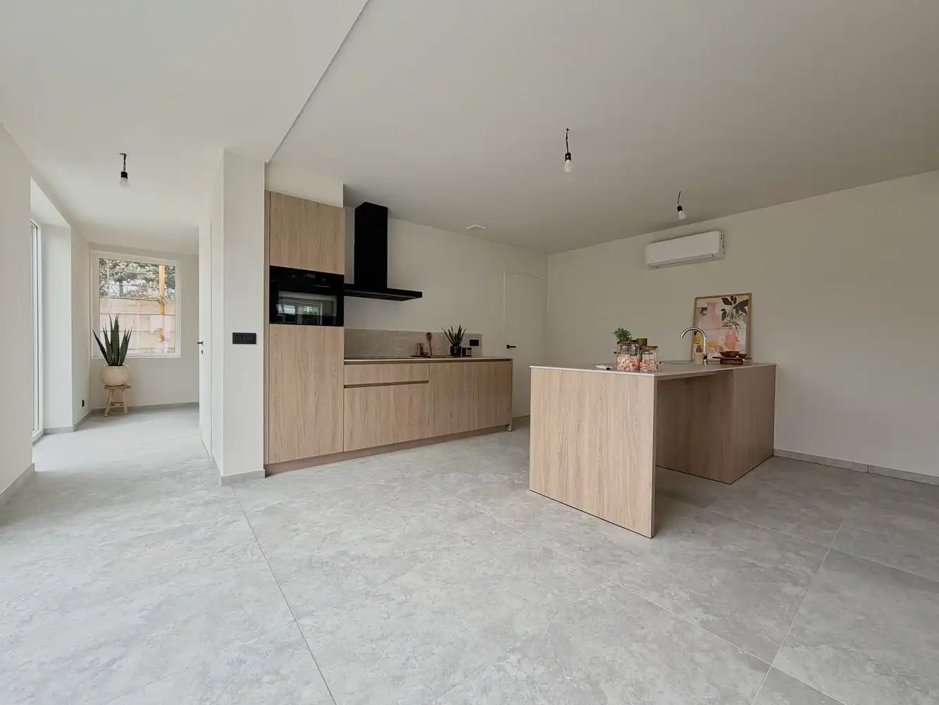 Exclusieve, energiezuinige woning met 3 slpks., 2 badks. + tuin foto 6