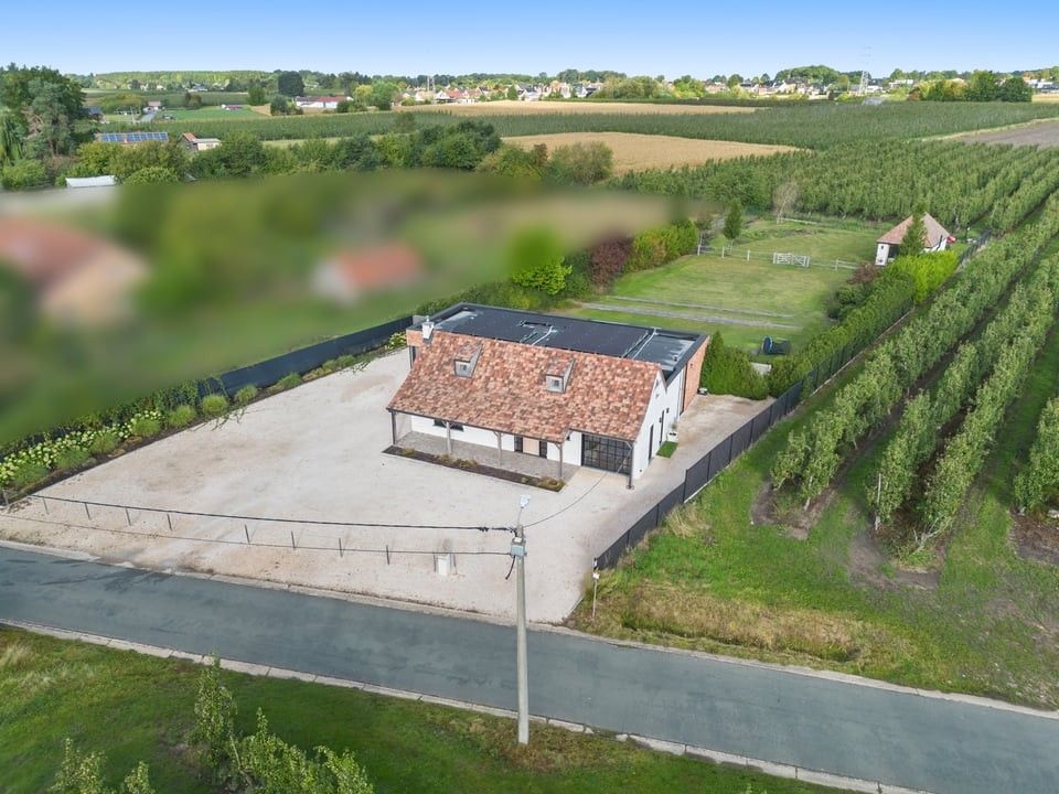 UNIEKE LUXUEUZE VILLA OP EEN PRACHTIG PERCEEL VAN 28A50CA IN SINT-TRUIDEN foto 42