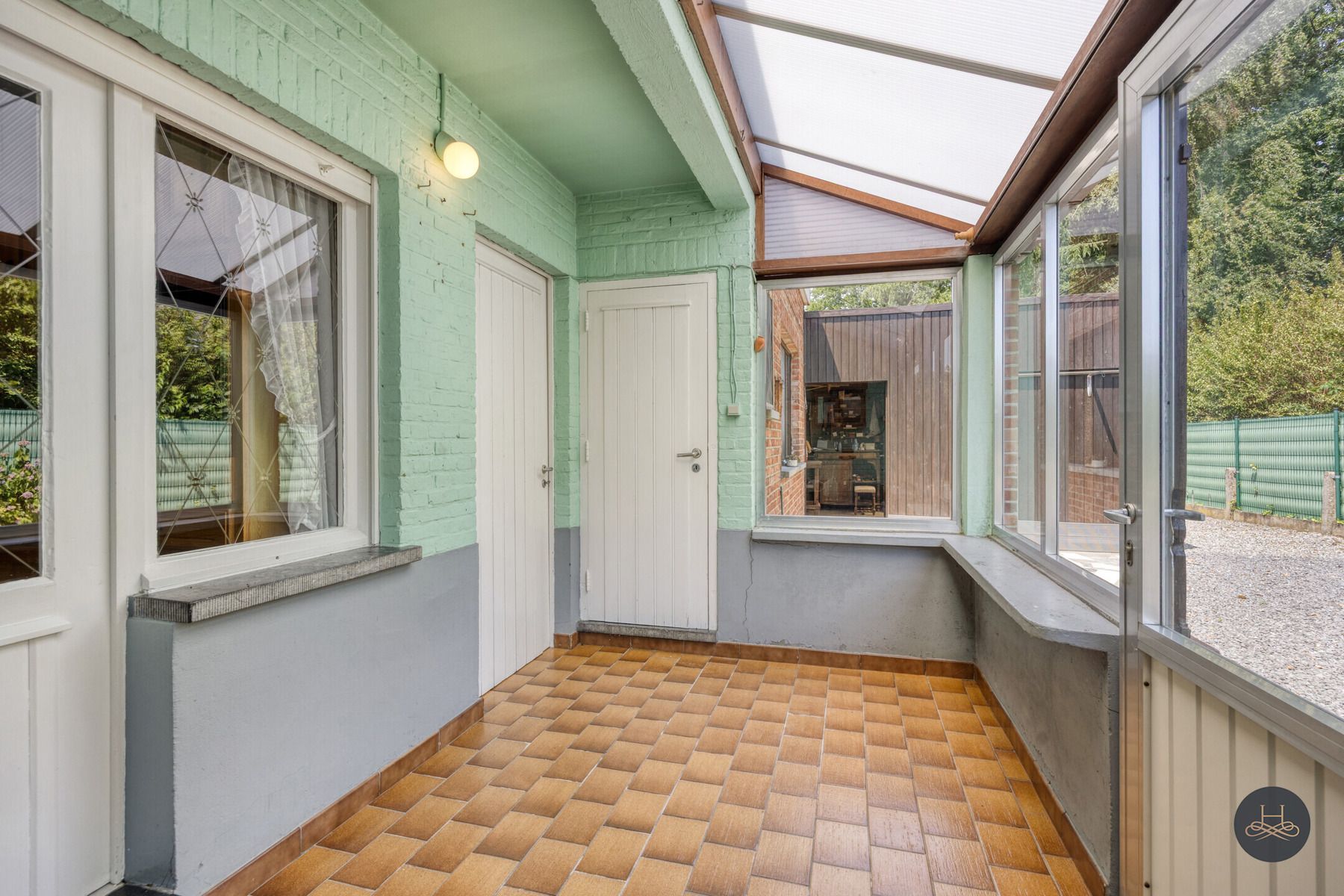 Renovatiewoning op riant perceel in de natuur foto 21
