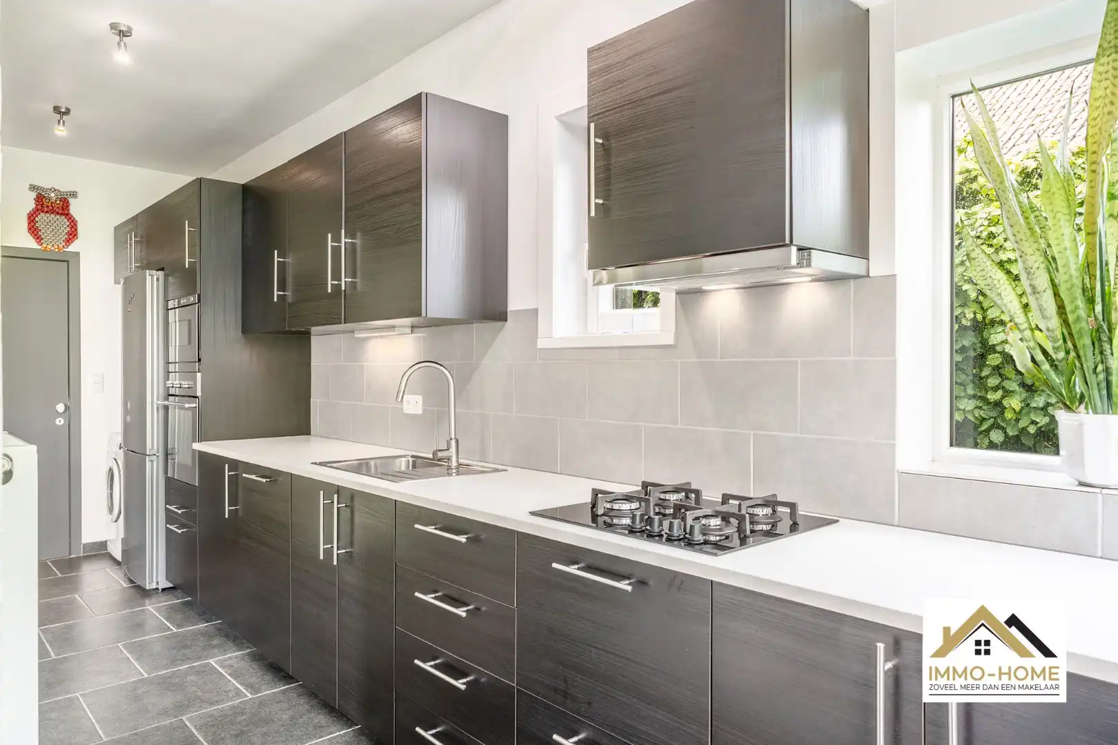 Instapklare woning met ruime tuin op topligging  foto 8