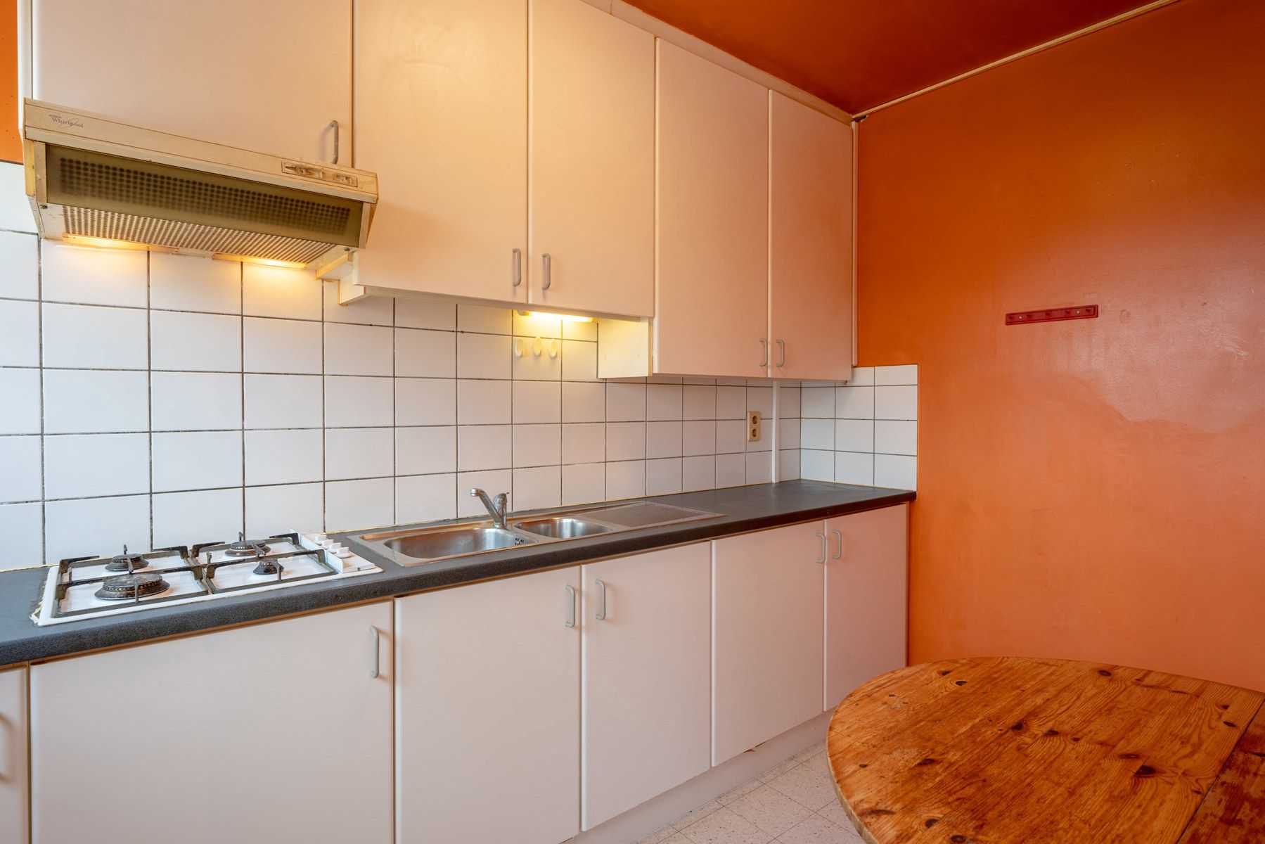 Centraal gelegen appartement met 1 slaapkamer! foto 6