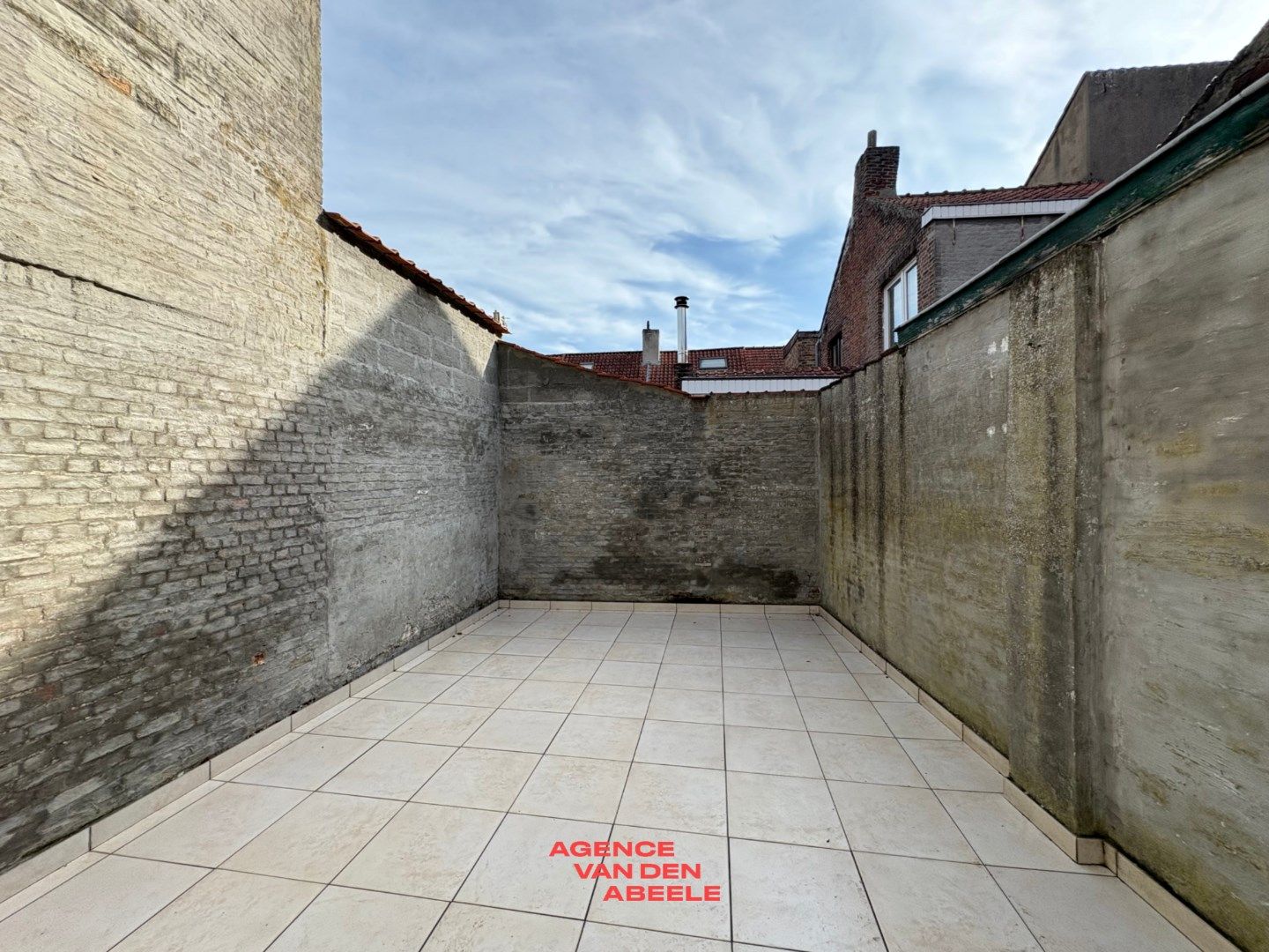 Zeer ruime en charmante woning in centrum Brugge foto 13