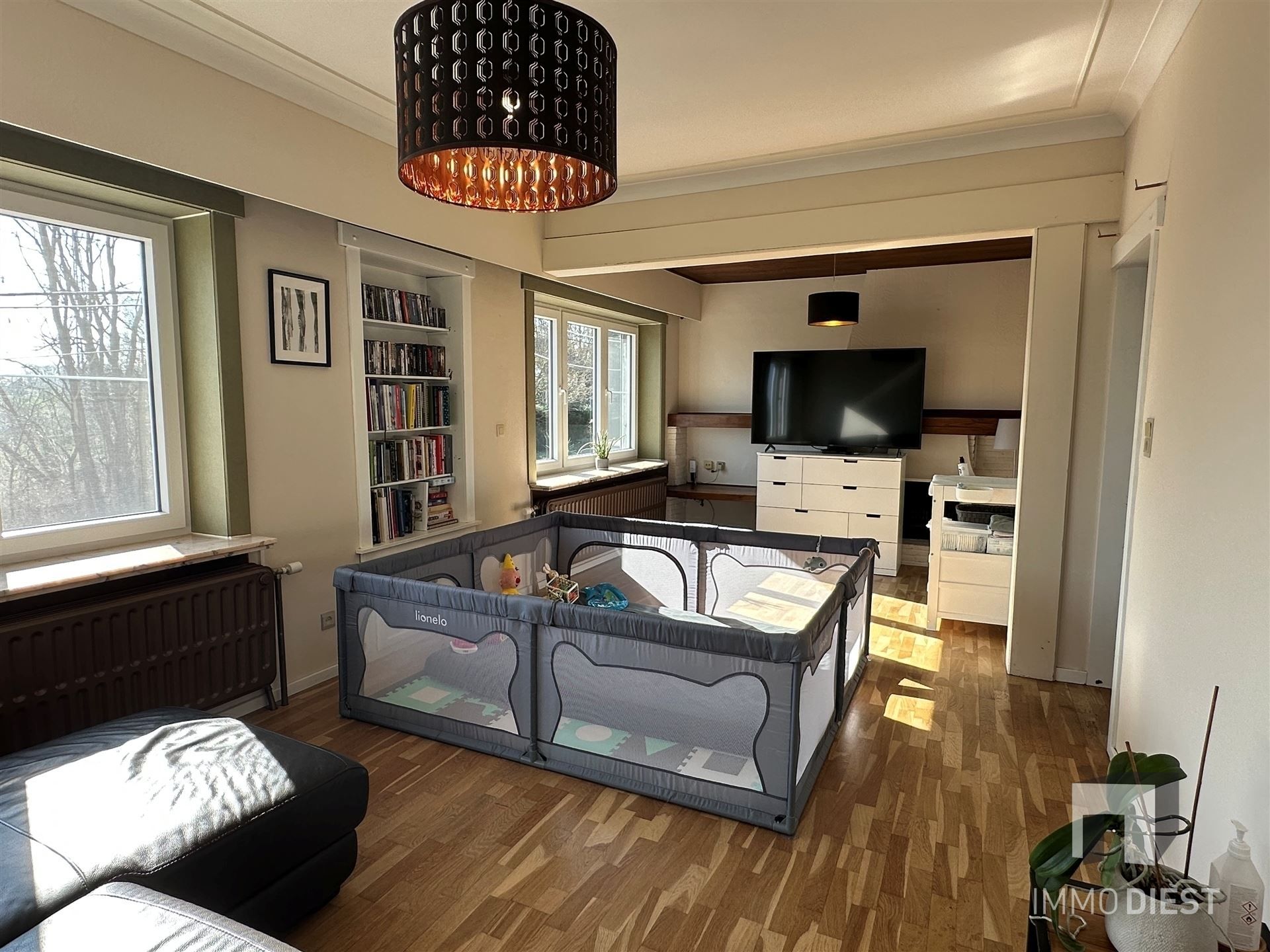 Unieke woning met praktijk en bouwgrond op zichtlocatie foto 25