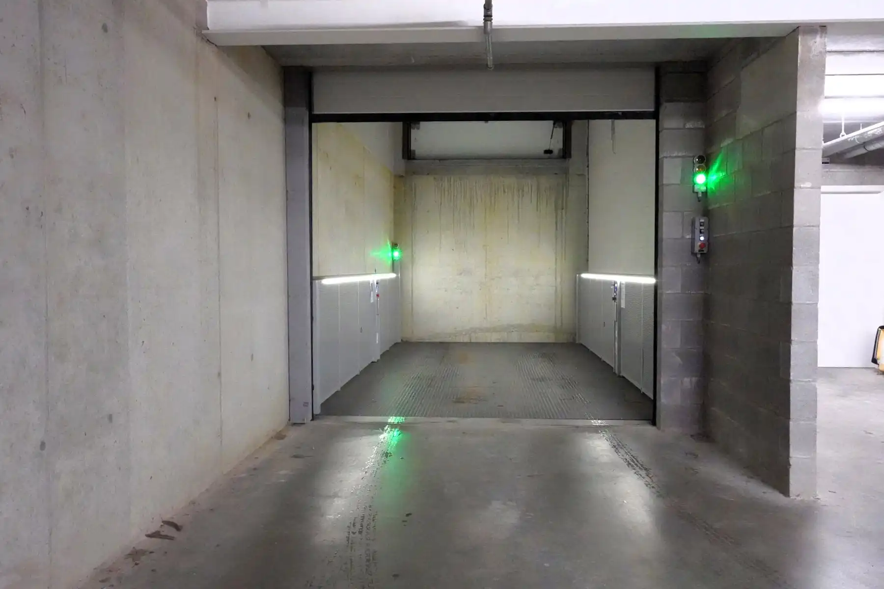 Parkeerplaats te koop foto 3