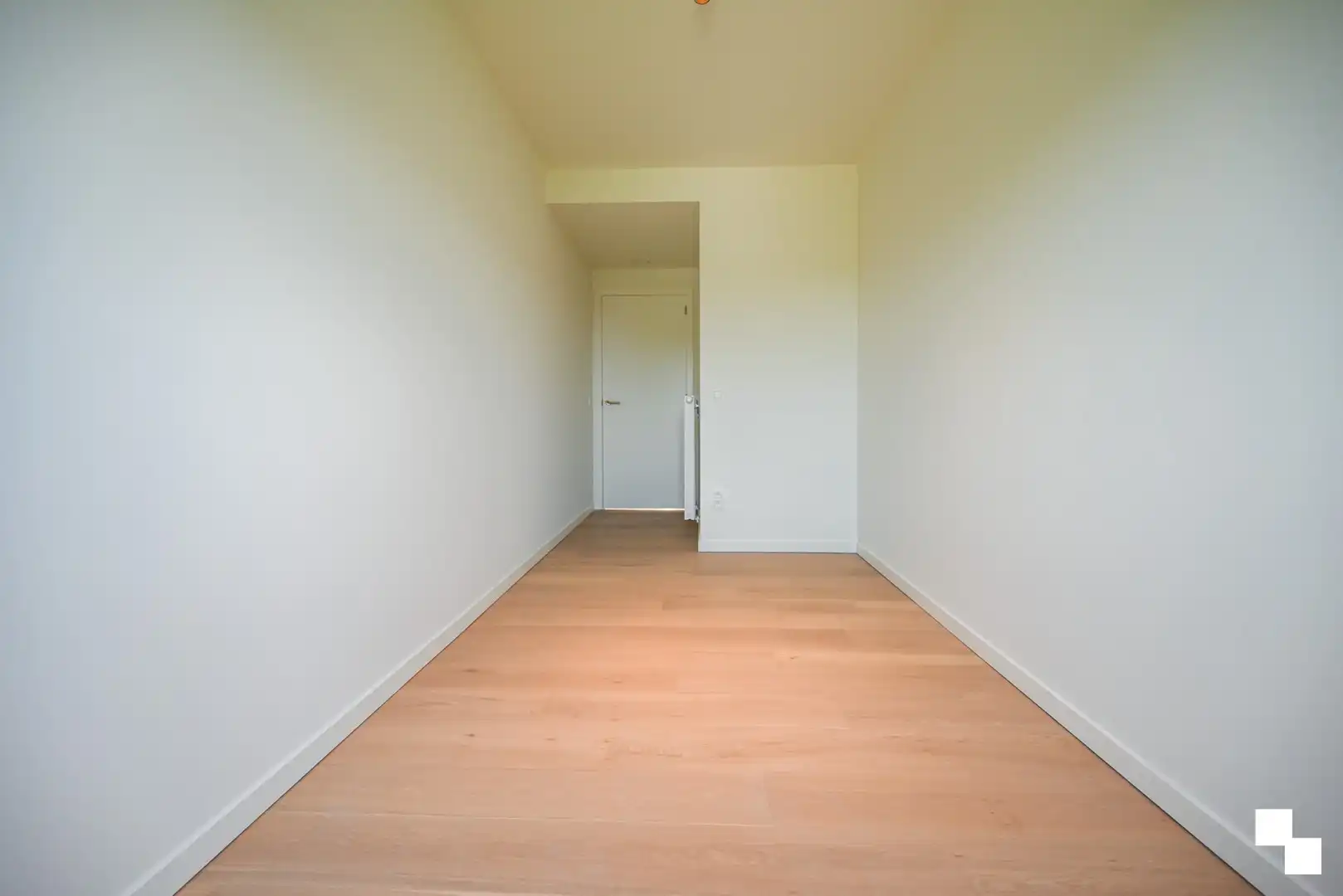 Luxe penthouse nabij centrum Ingelmunster foto 24