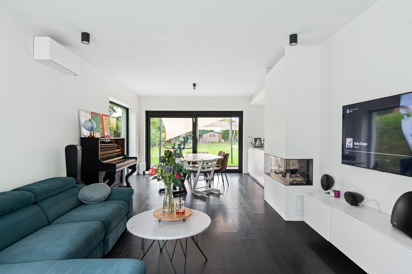 Moderne instapklare woning, perceel van 1102m² op topligging foto 4