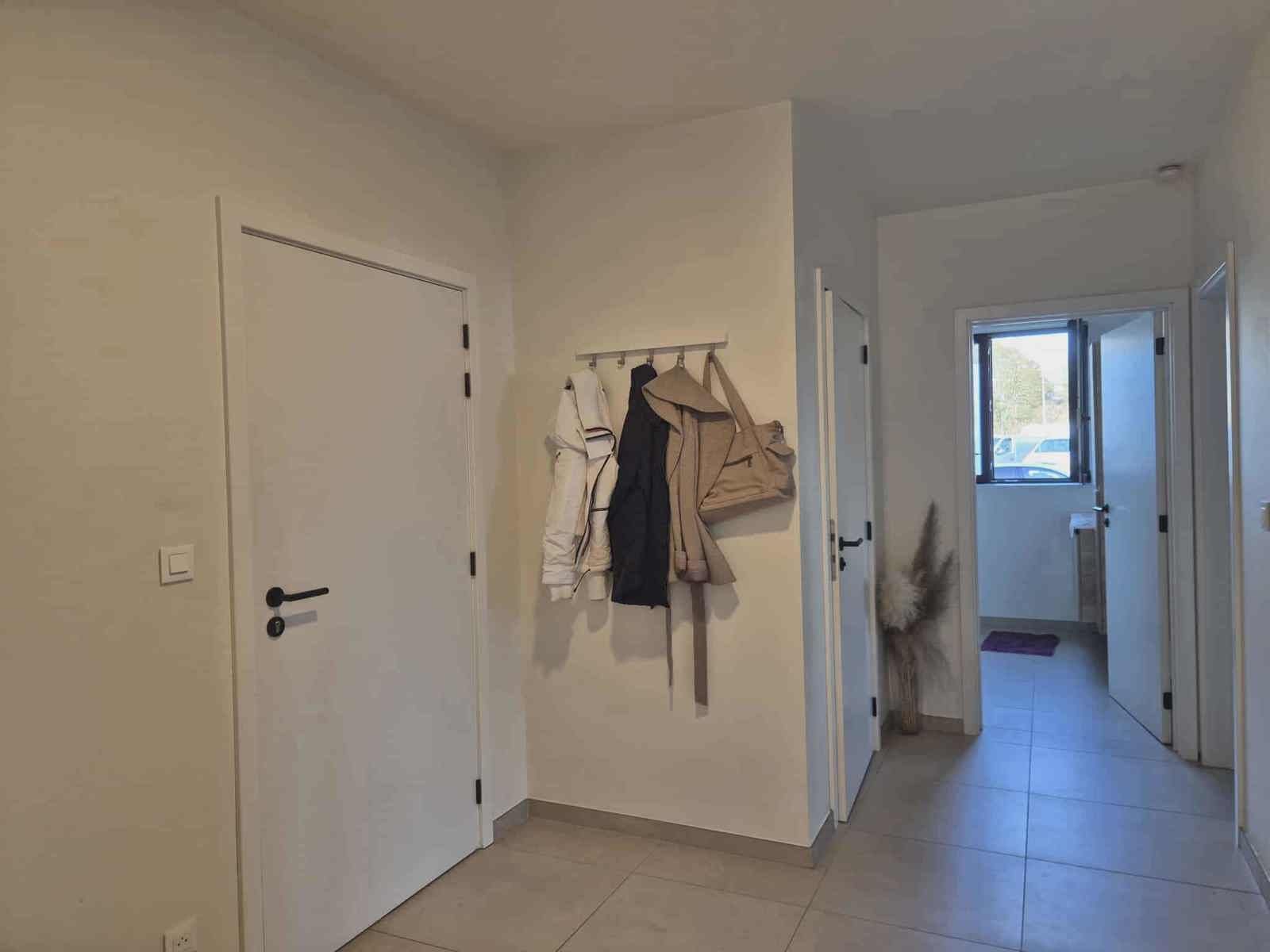 Energiezuinig gelijkvloers appartement met 2 kamers en tuin foto 2