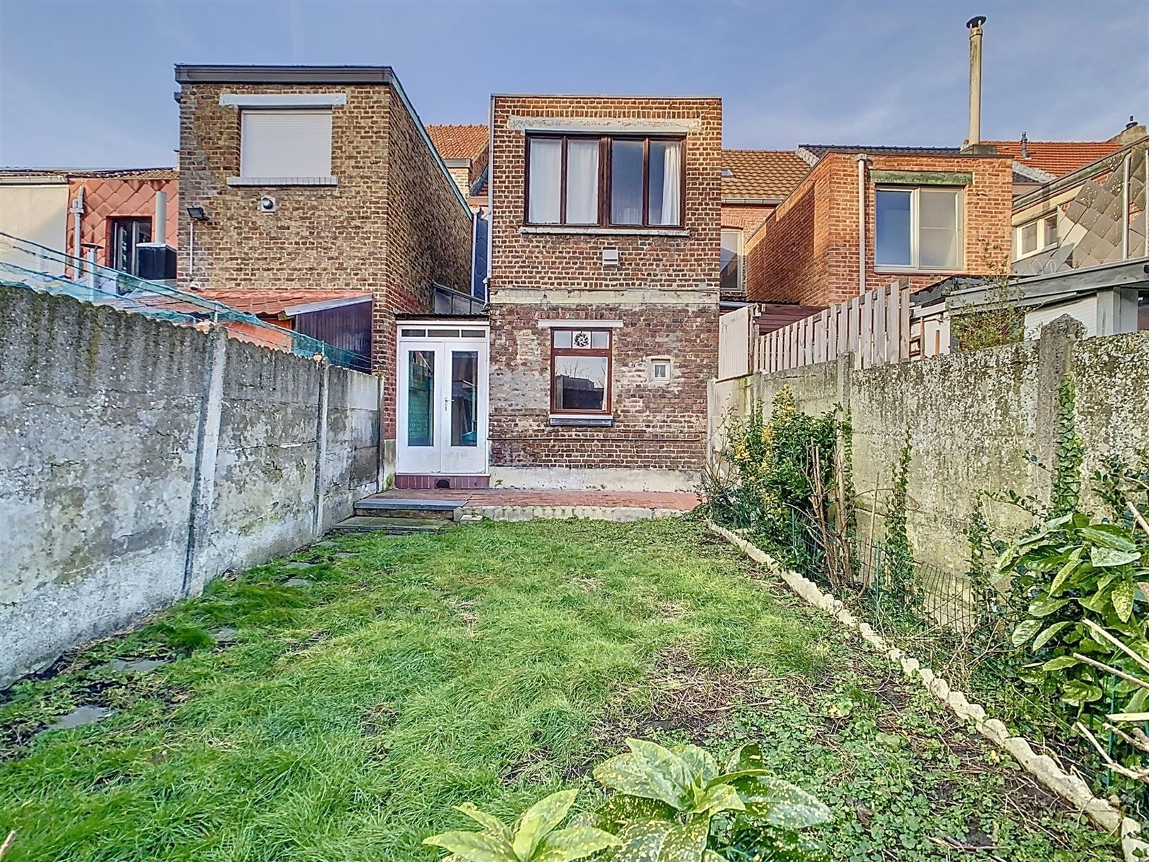 Te renoveren stadswoning, 2 slpks, zolder, tuin, 1a 25ca foto 33