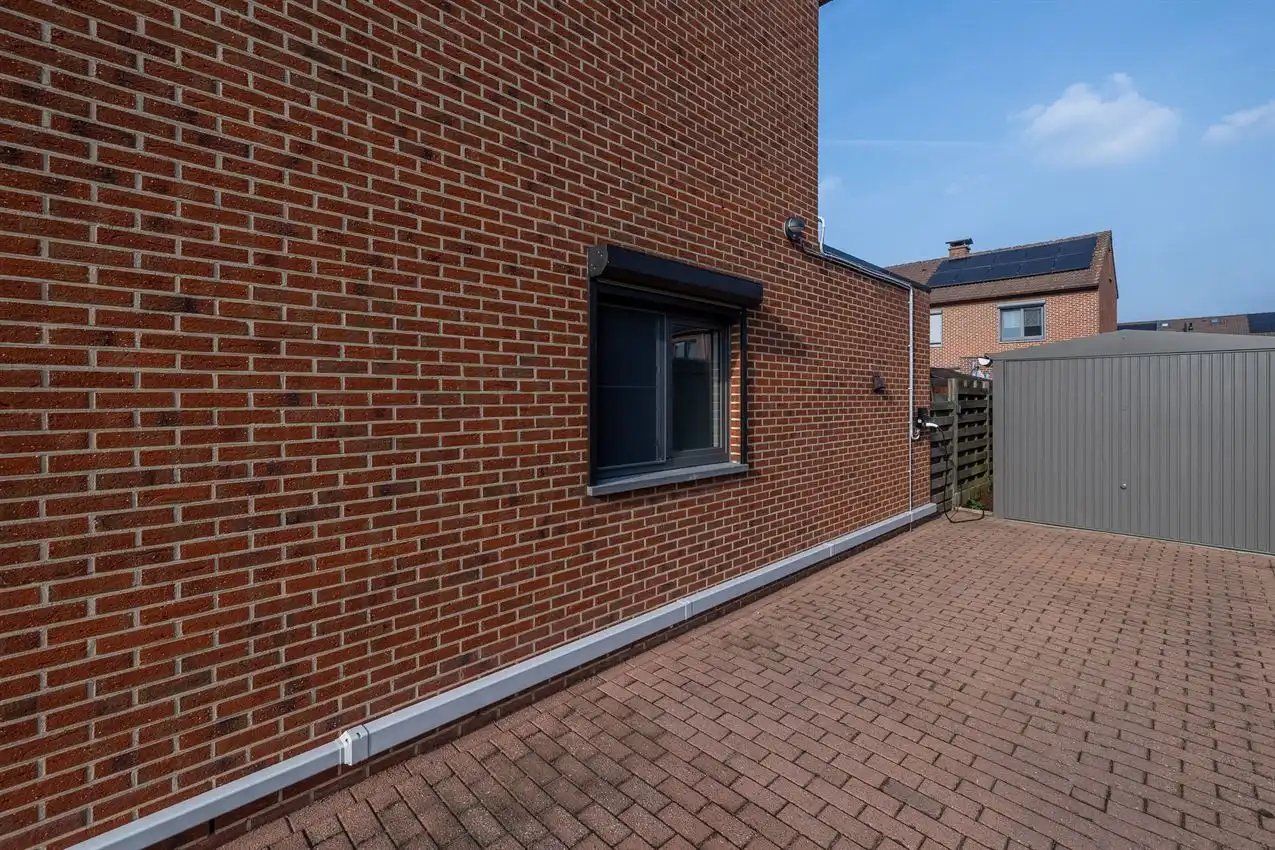 Gelijkvloerse woning EPC B met inpandige garage en gezellige tuin foto 15