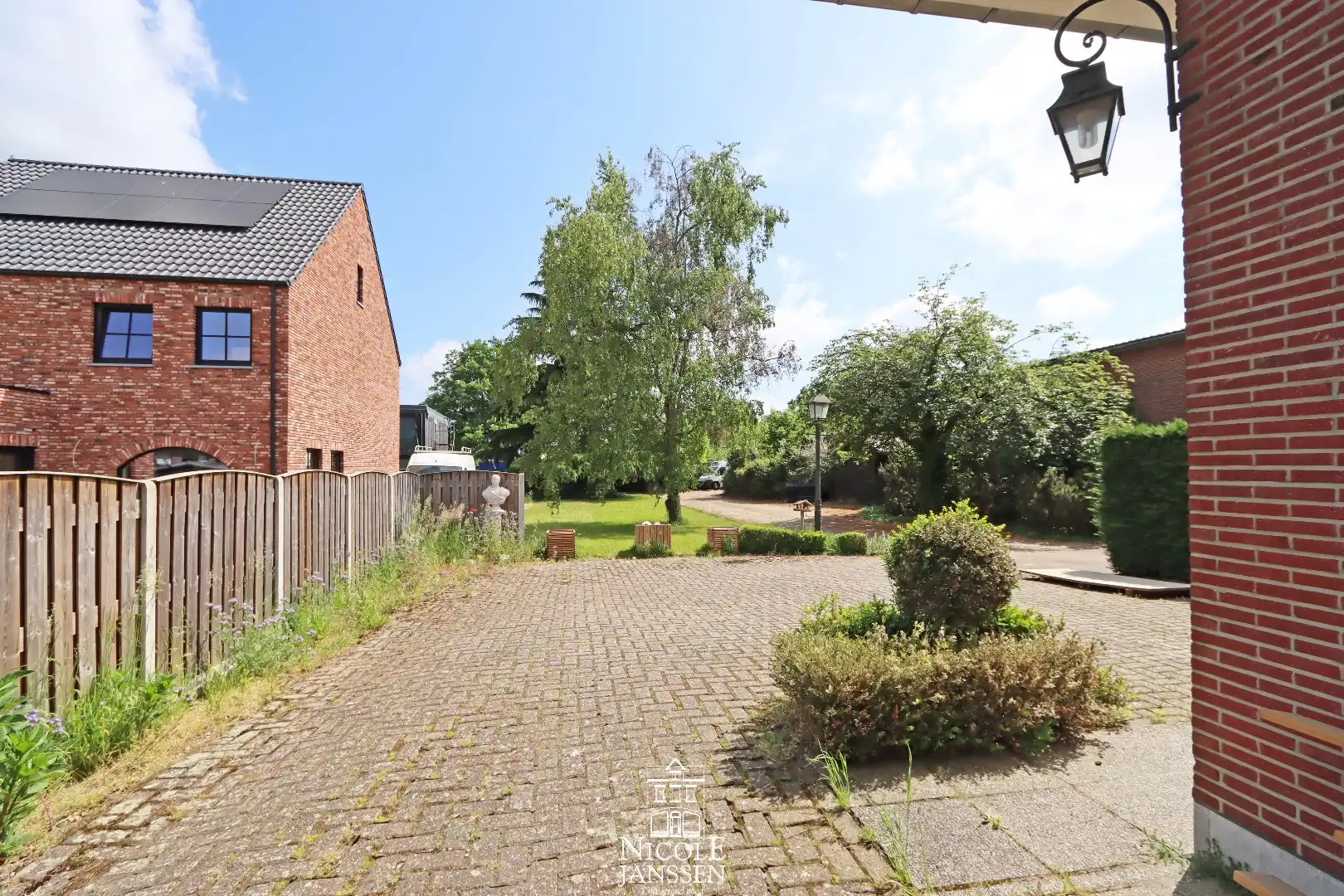 Royale gezinswoning met 5 slaapkamers  foto 3