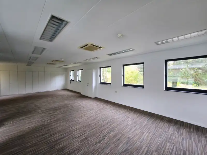 Kantoorgebouw te koop foto 5