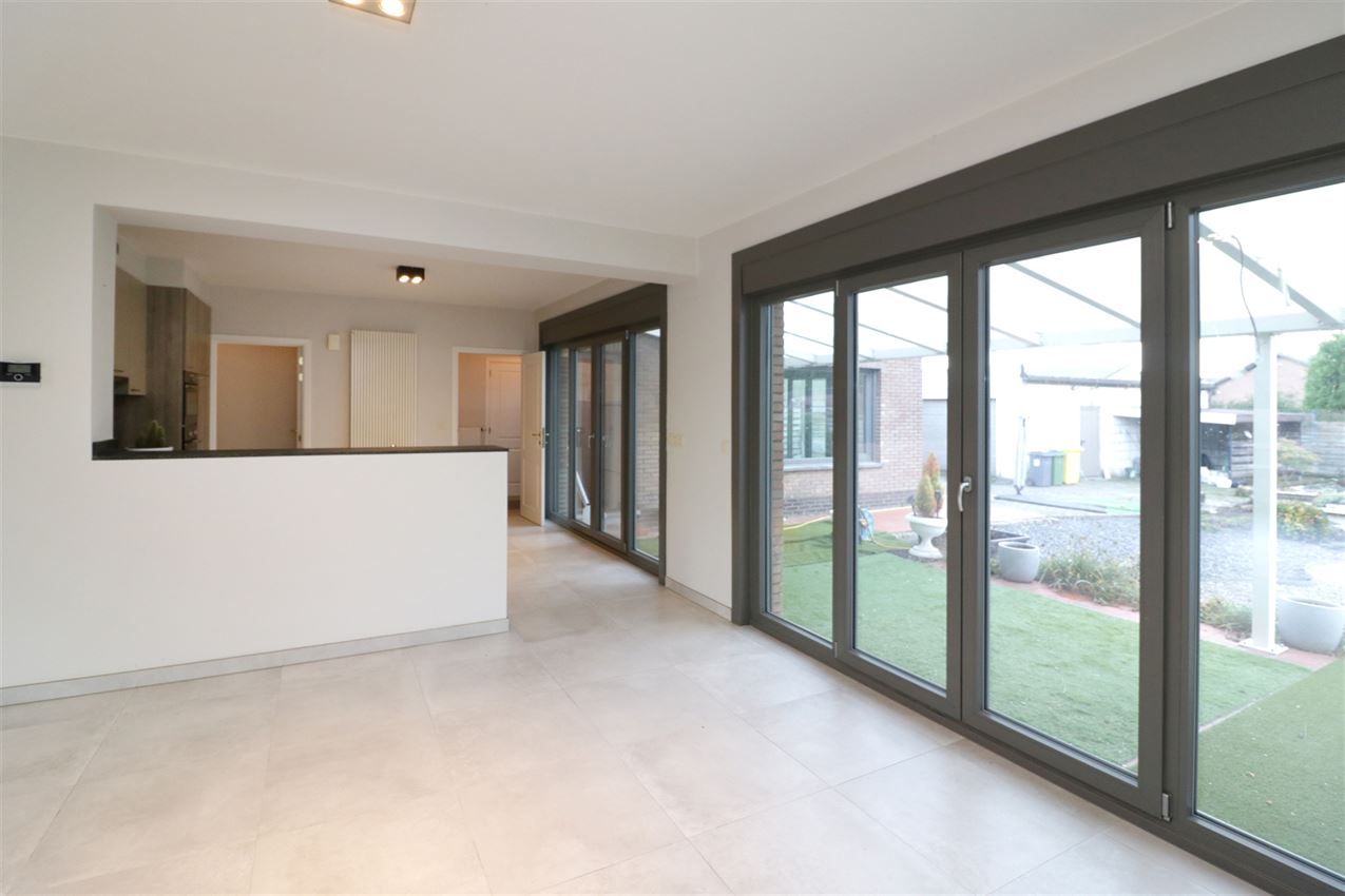 Gerenoveerd, rustig gelegen, 3 slpk foto 9